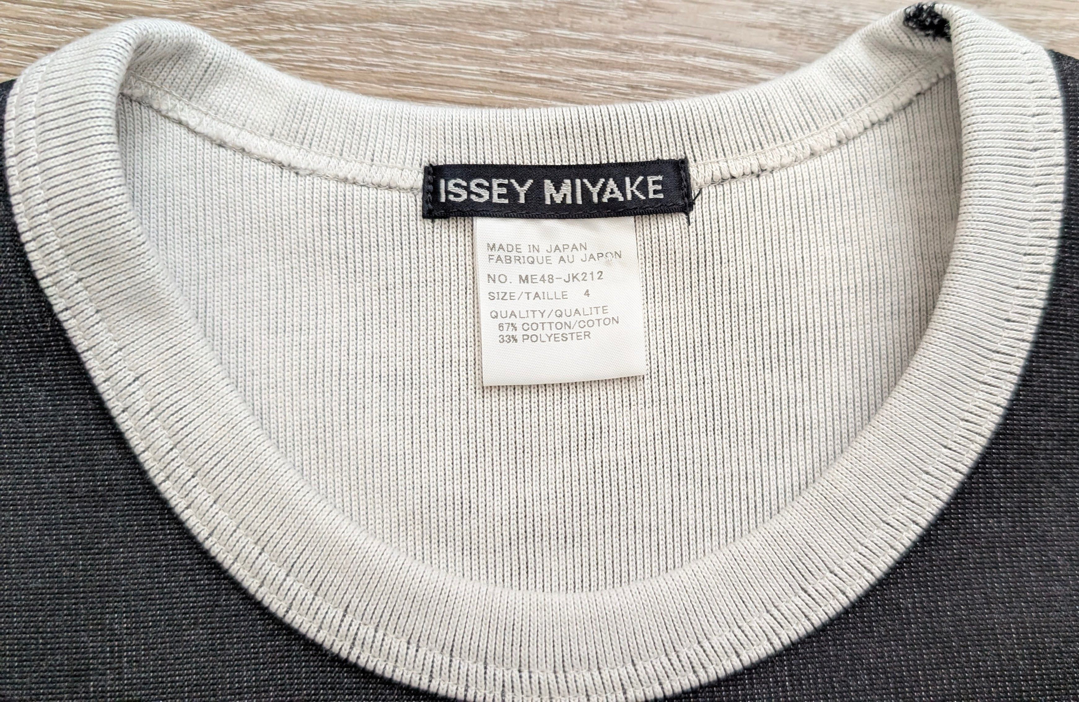 Issey Miyake Issey Miyake Men Gray/Wht Raw Edge Detail L/S T-Sirt Size 4 Size US L / EU 52-54 / 3 - 8 Thumbnail