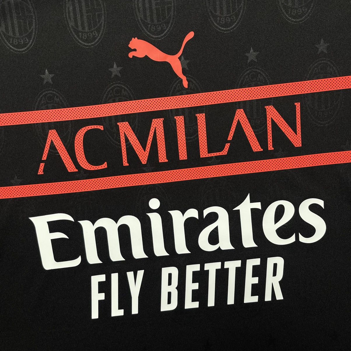 Puma AC MILAN PUMA 2021/2022 SOCCER THIRD JERSEY #11 IBRAHIMOVIC Size US L / EU 52-54 / 3 - 6 Thumbnail