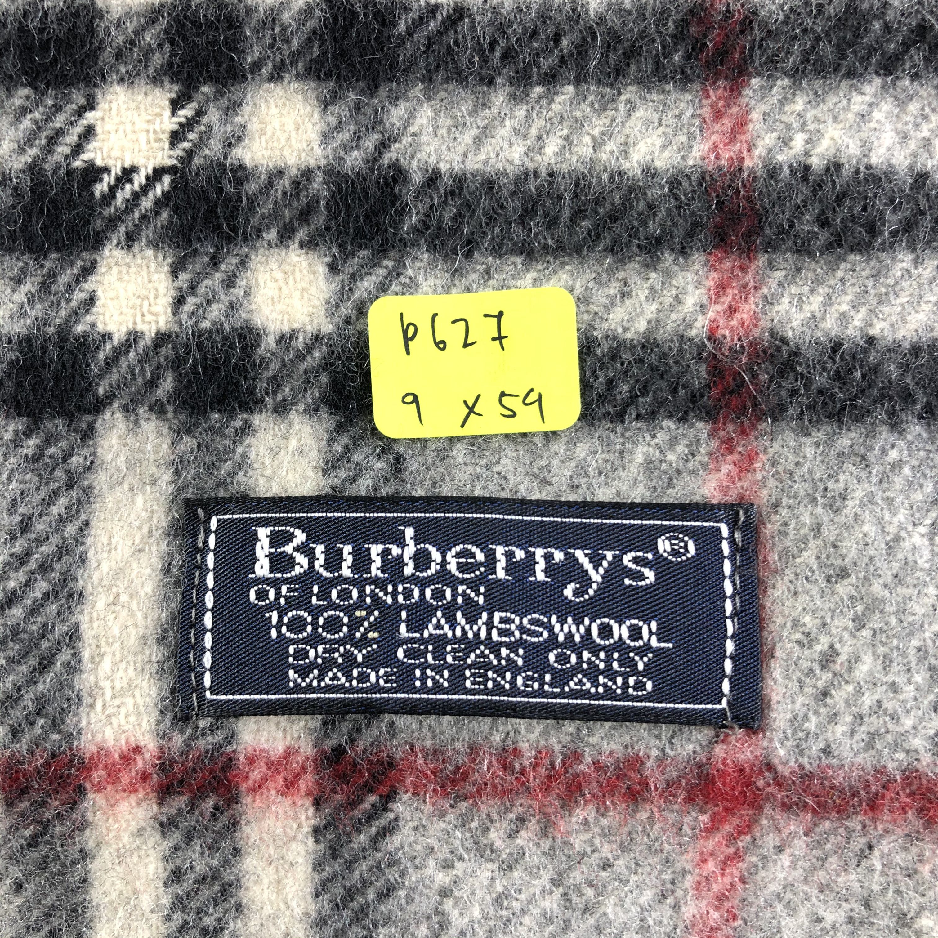 Burberry Burberrys Scarf / Muffler / Neckwear P627 Size ONE SIZE - 6 Thumbnail