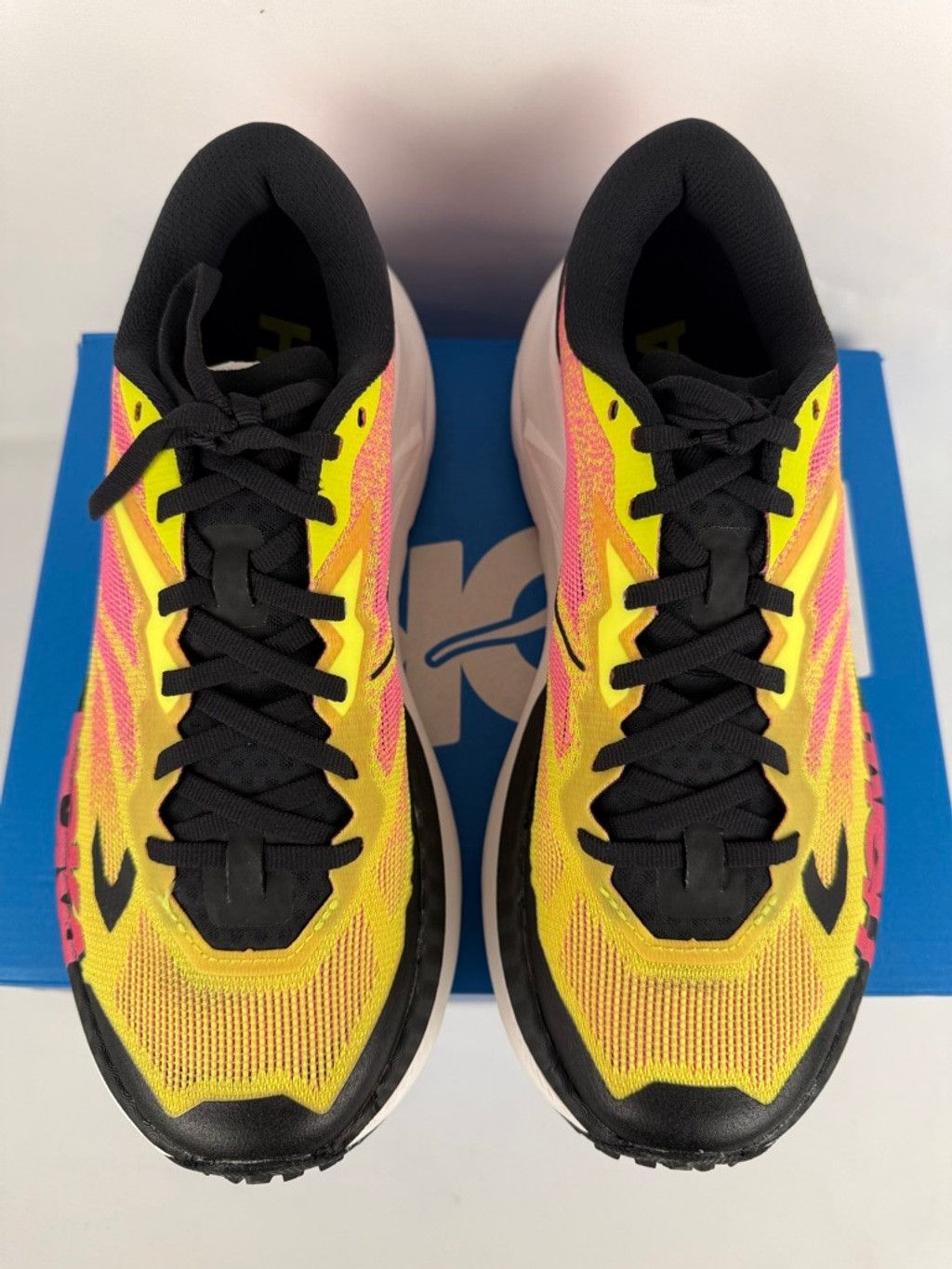 Hoka Men's Hoka Mafate X Athletic Shoes 8 Yellow Pink Size US 8 / EU 41 - 9 Thumbnail