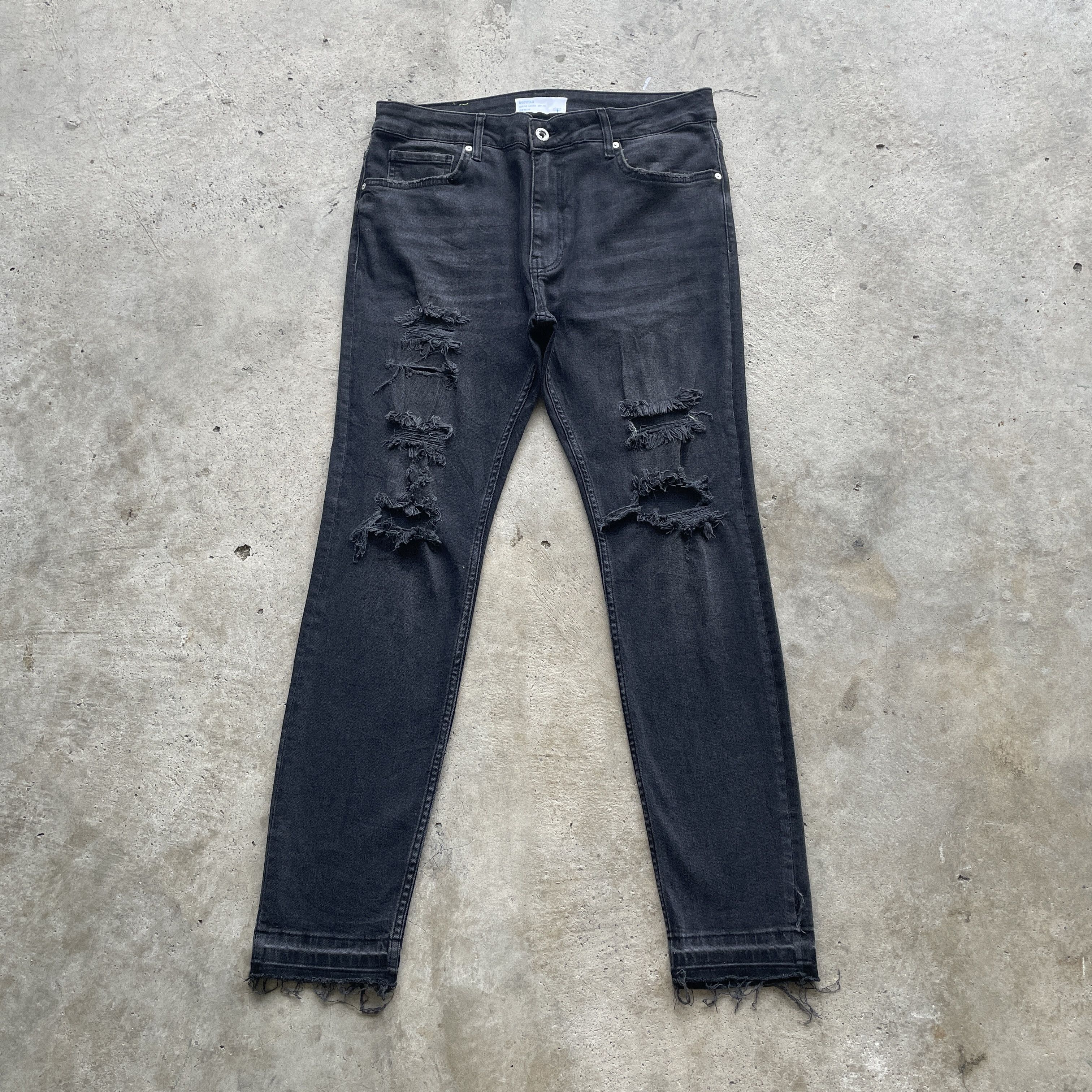 Japanese Brand W32 VINTAGE BERSHKA LIKE AMIRI JEANS BLACK DISTRESSED PANTS Size US 35 - 2 Thumbnail