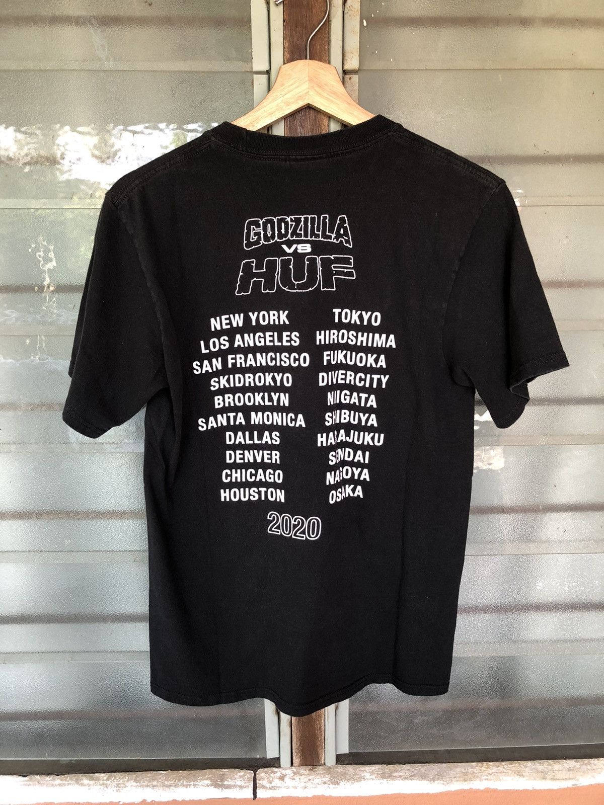 Other Godzilla vs HUF Shirt Tee Size US S / EU 44-46 / 1 - 7 Thumbnail