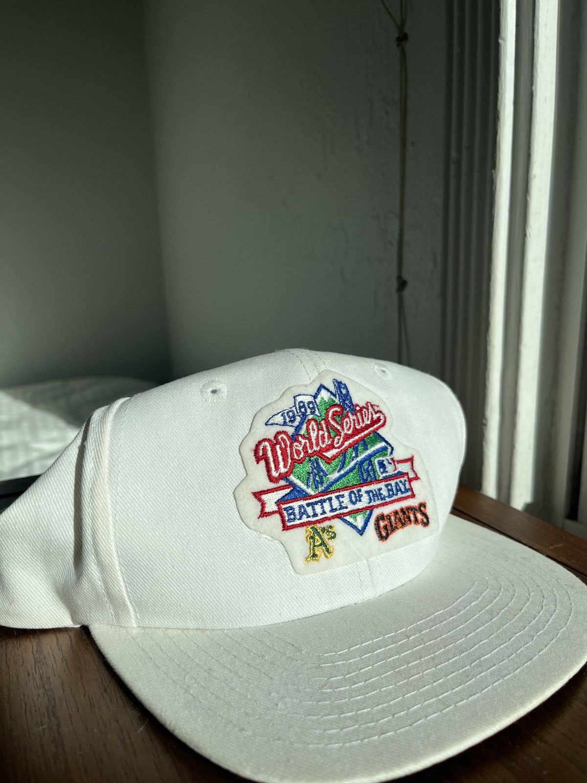 MLB 1989 Battle of the Bay Hat Size ONE SIZE - 1 Thumbnail