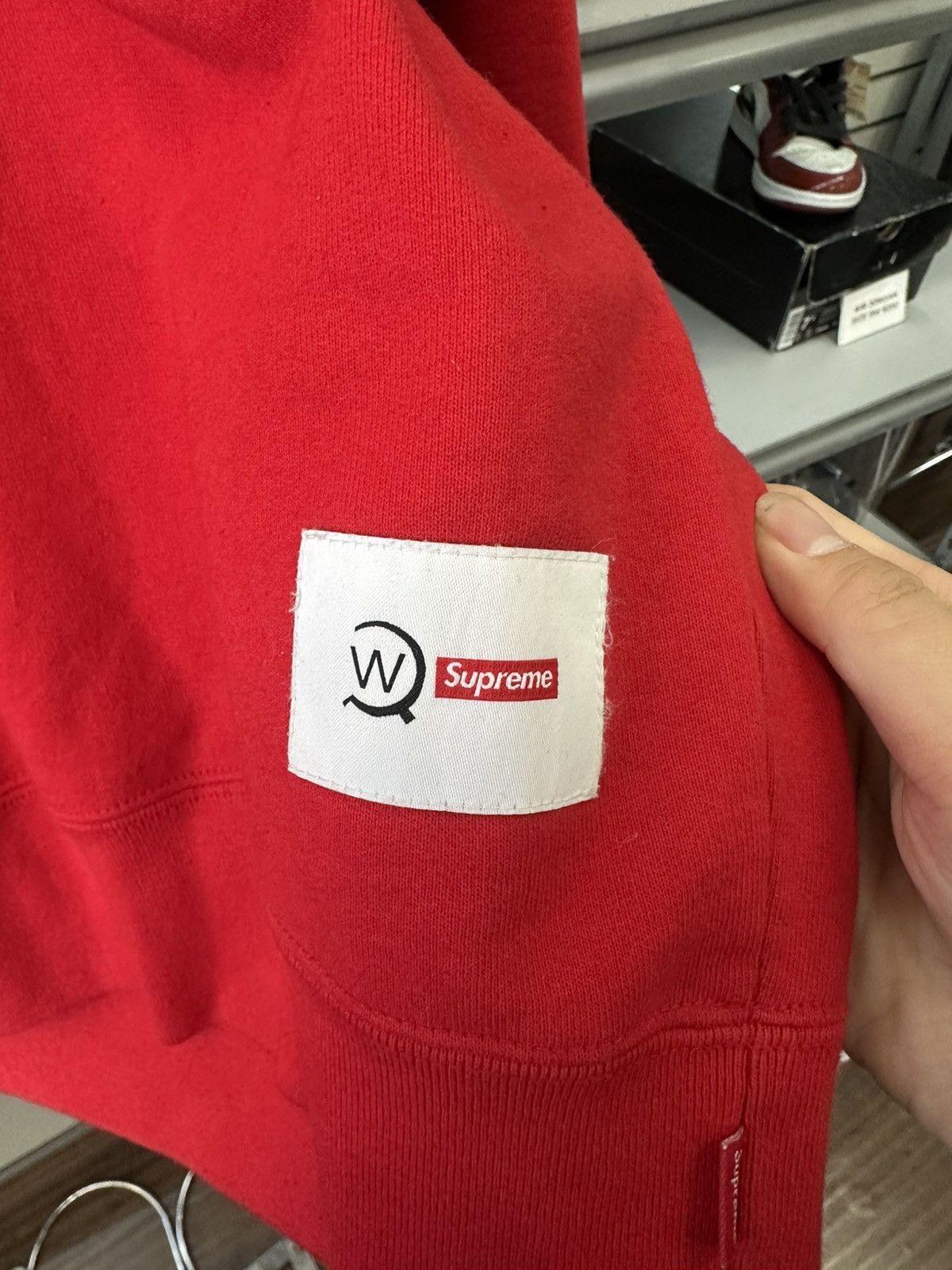 Supreme Supreme x WTAPS Crewneck sweater size XL RED FW21 Size US XL / EU 56 / 4 - 4 Thumbnail