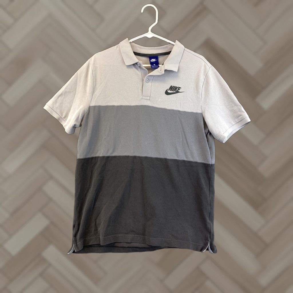 Nike VINTAGE Nike Polo Shirt Adult Large Gray Short Sleeve Button-Up 90s Logo Mens Size US L / EU 52-54 / 3 - 1 Thumbnail