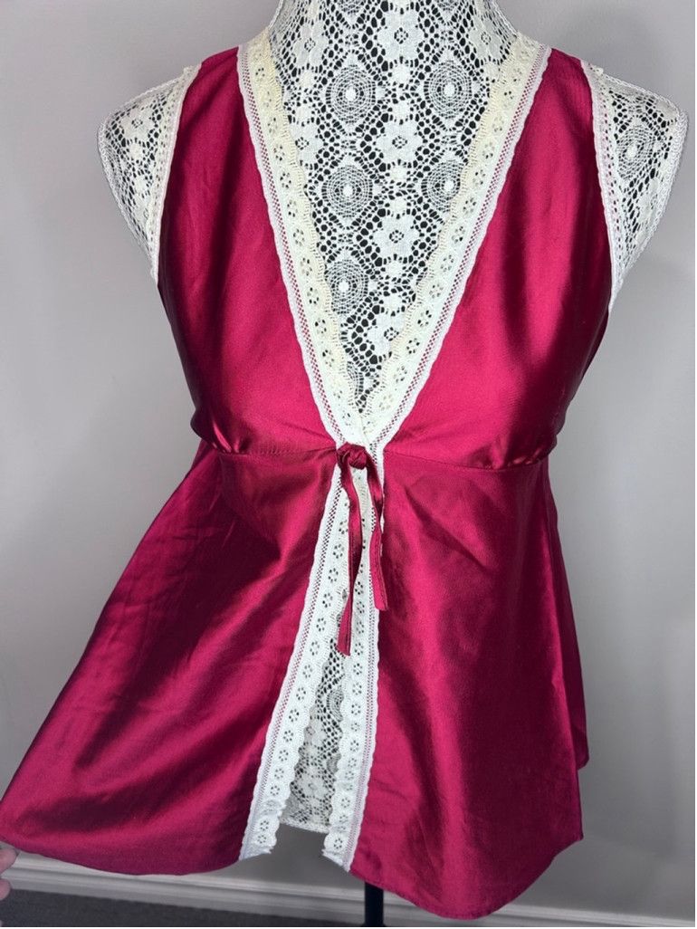 Other Vintage 70s Burgundy cream lace Satin Top, Size M Size M / US 6-8 / IT 42-44 - 5 Thumbnail