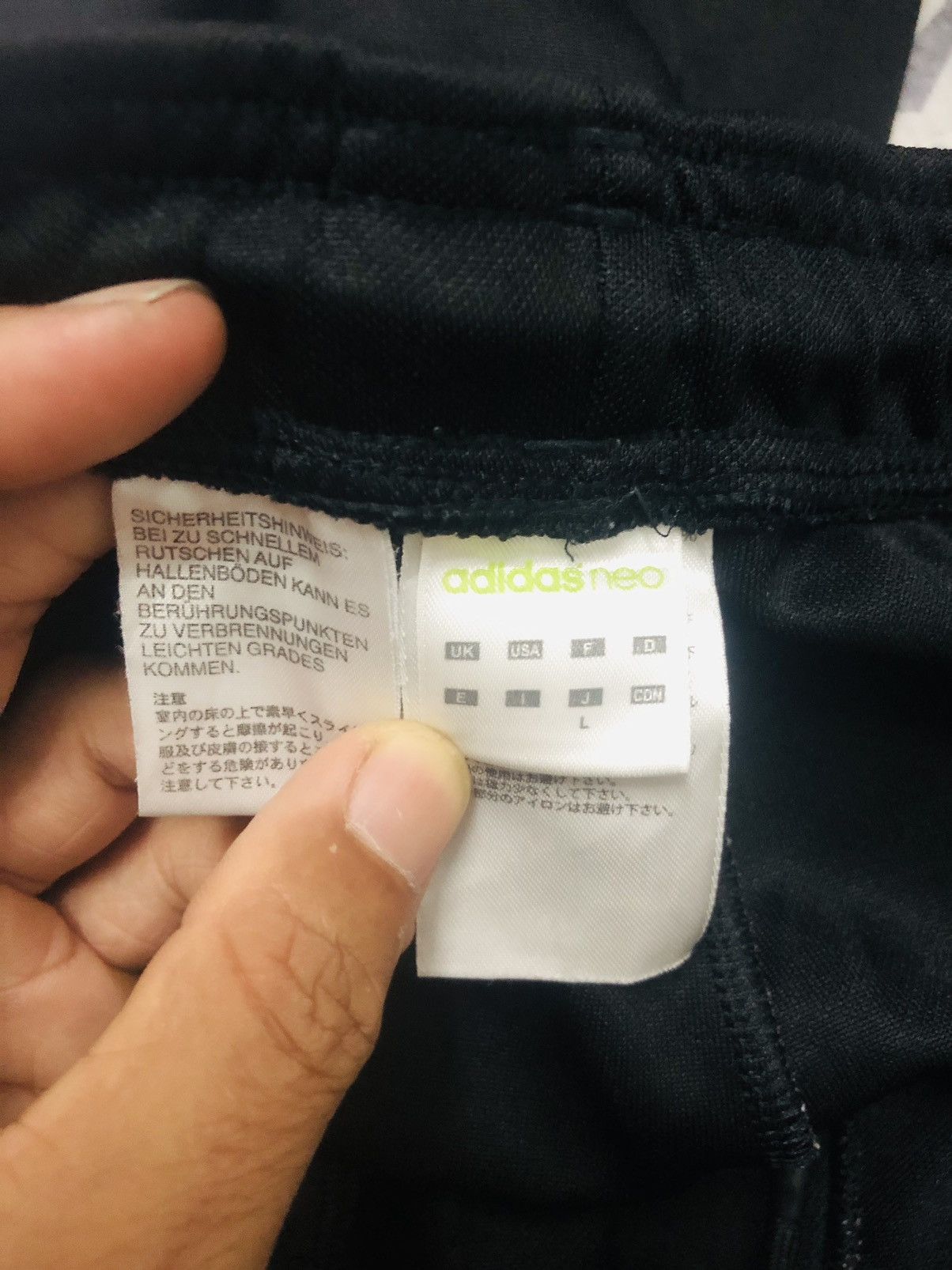 Adidas Adidas Neo 3quarter pants Size US 33 - 13 Thumbnail