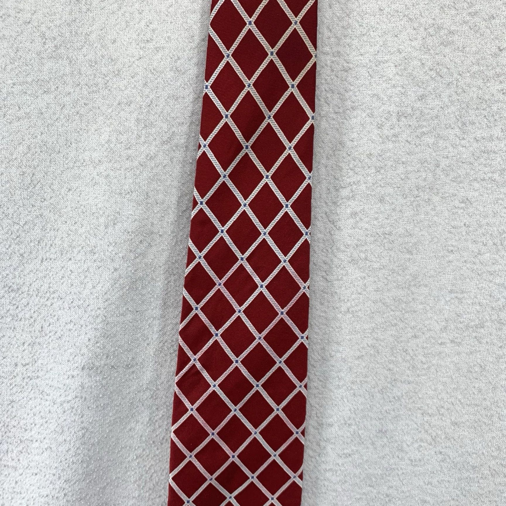Tommy Hilfiger VINTAGE Tommy Hilfiger Men Tie Designer Silk Geometric Pattern 58x4 Made in USA Preppy Golf Size ONE SIZE - 4 Thumbnail