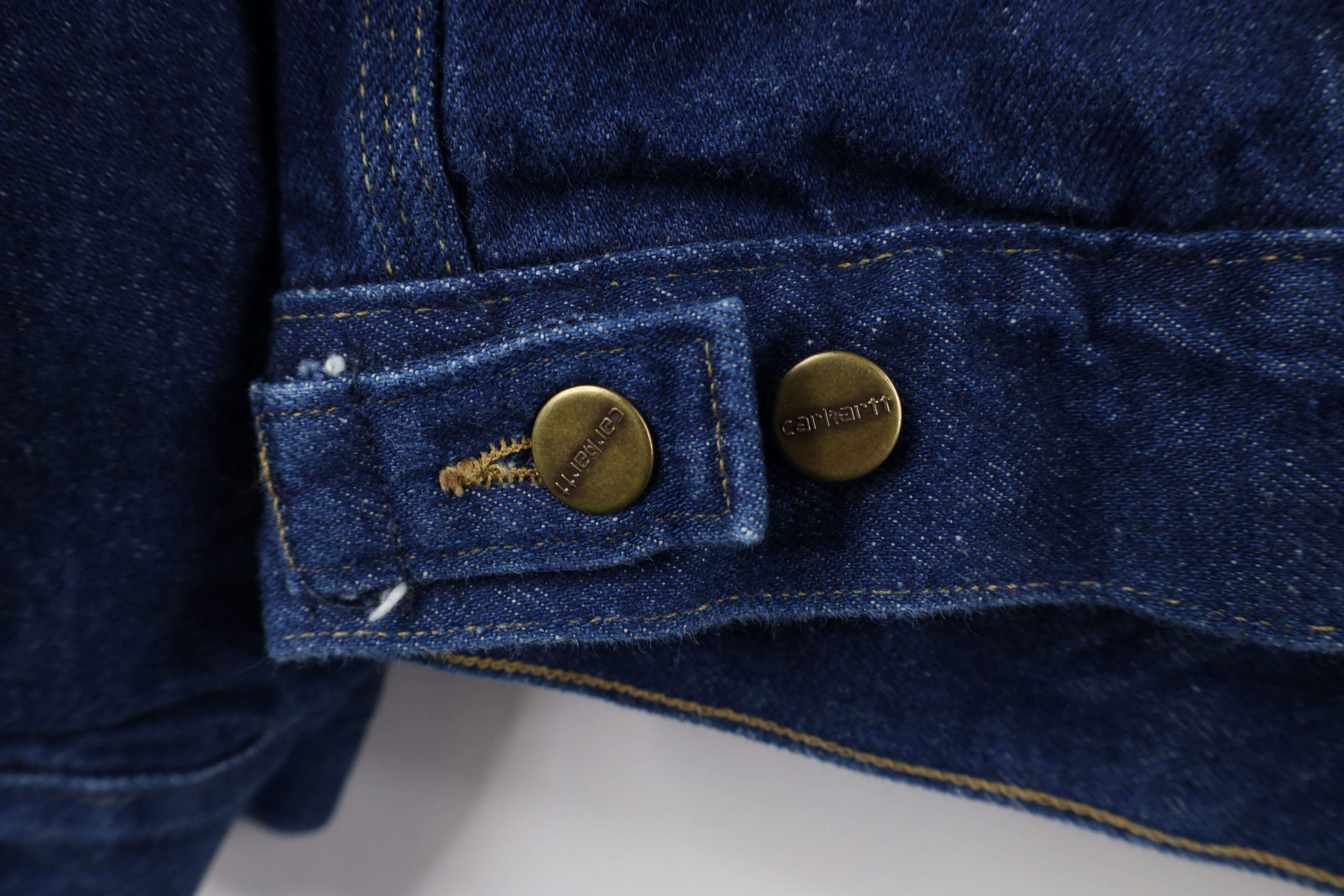 Carhartt × Vintage Vintage 90s Carhartt Corduroy Collared Denim Jacket USA Size US XL / EU 56 / 4 - 11 Thumbnail