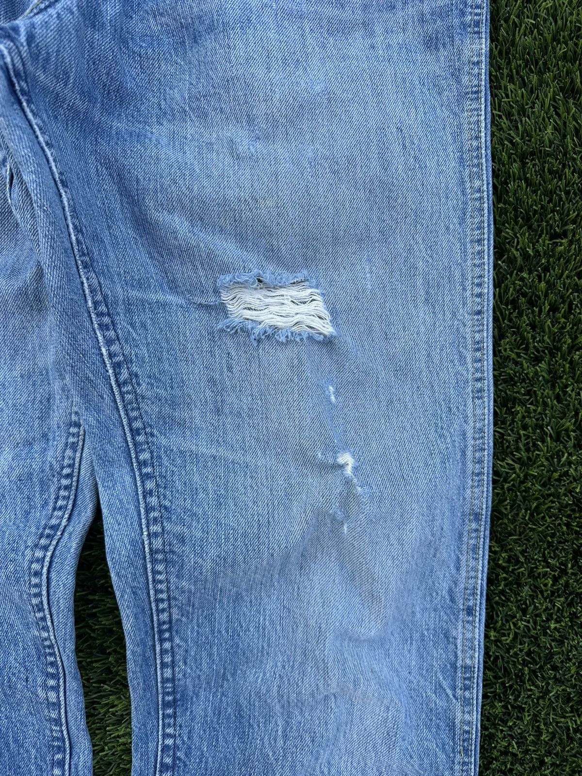 Lee Vintage 80s made in USA Lee light-wash jeans Size US 38 / EU 54 - 3 Thumbnail