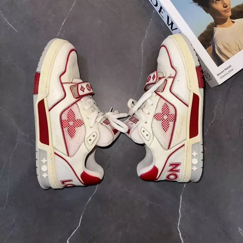 Louis Vuitton Louis Vuitton Trainer Sneakers Size 40-2507 Size US 7 / EU 40 - 2 Thumbnail