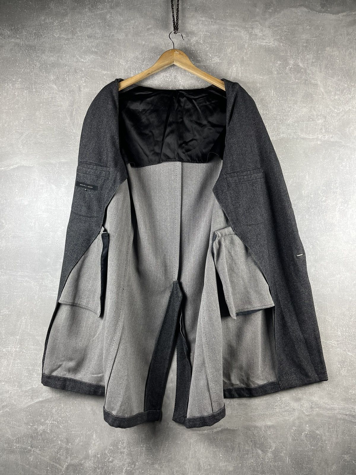 Boglioli Vintage Boglioli Herringbone Wool Overcoat Made In Italy Size US L / EU 52-54 / 3 - 9 Thumbnail