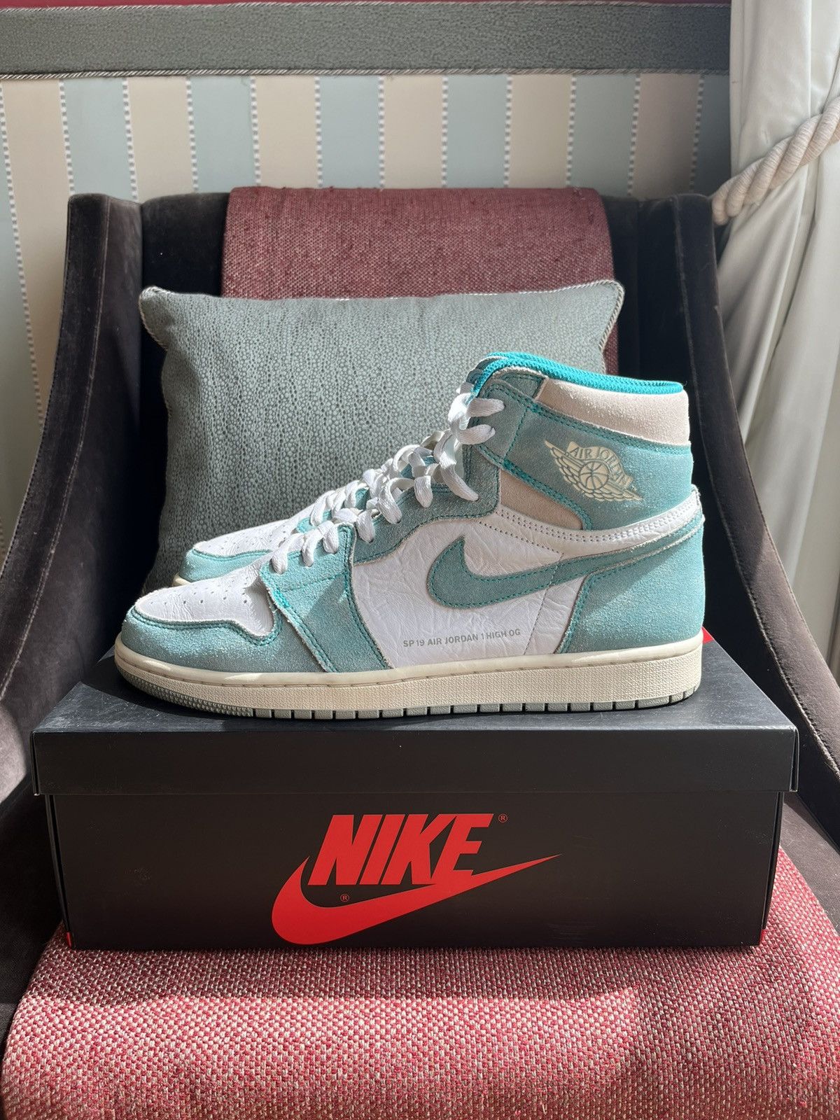 image of Jordan Nike Air Jordan 1 Turbo Green Us11 Eu45 Shoes in Turquoise White, Men's