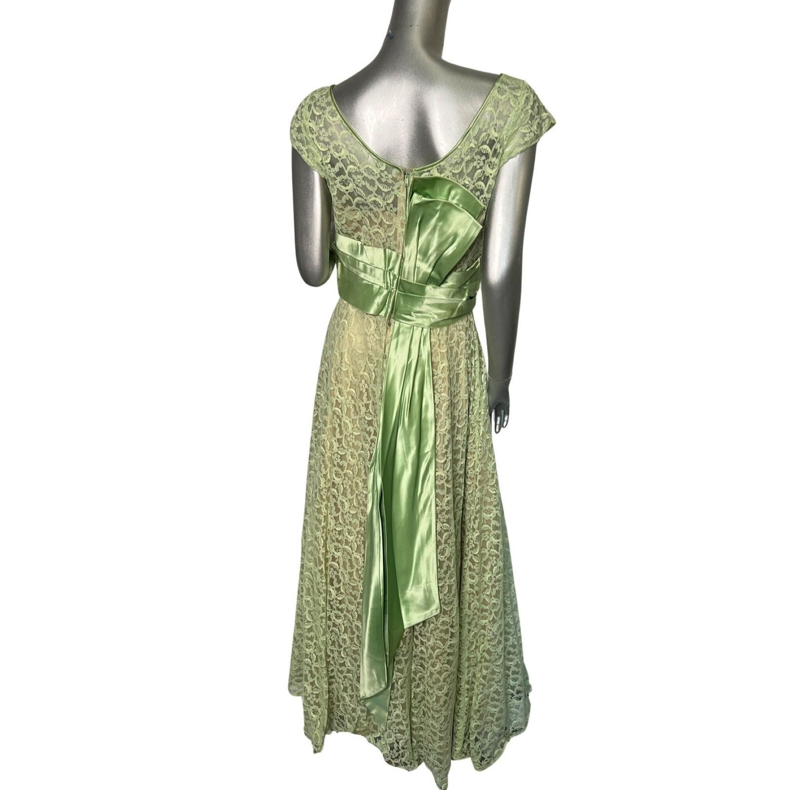 Vintage Vintage 1960s Emma Domb Green Lace Evening Gown Medium Size M / US 6-8 / IT 42-44 - 3 Thumbnail