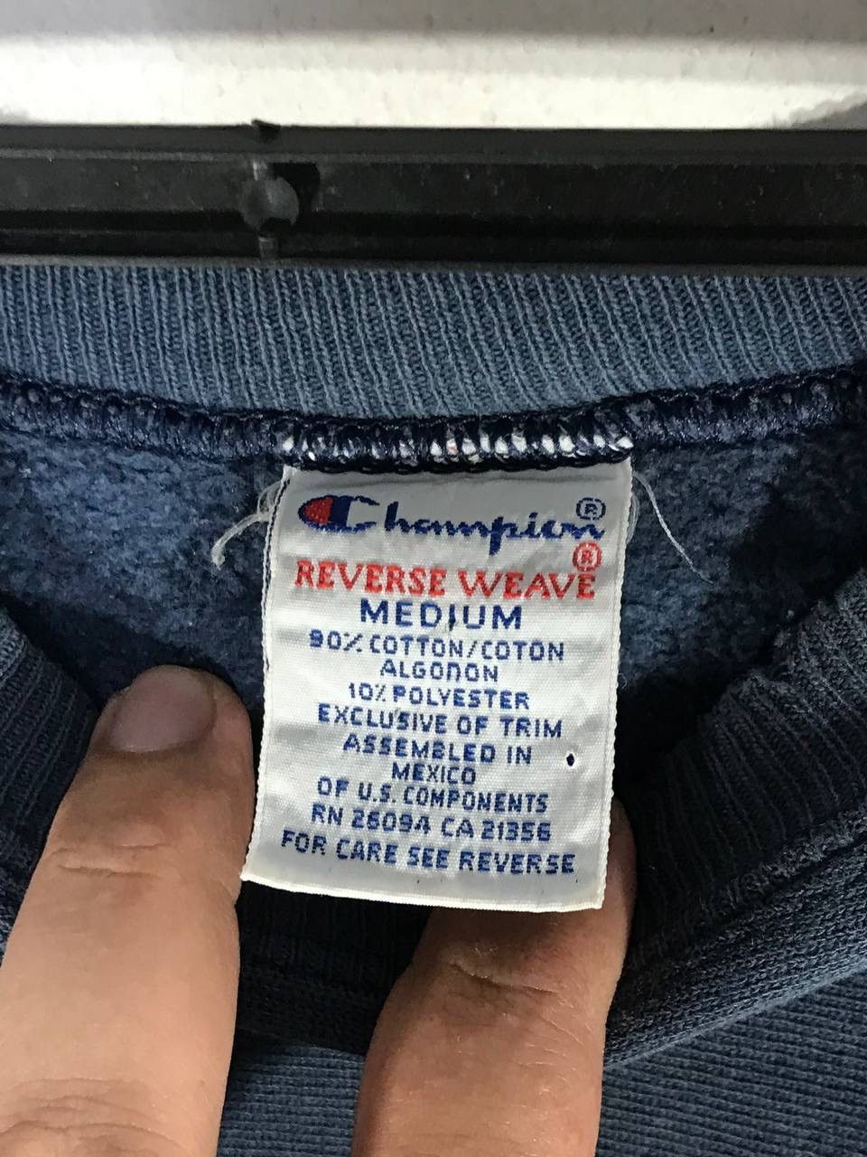 Champion vintage champion reverse weave distressed by aging Size US M / EU 48-50 / 2 - 5 Thumbnail