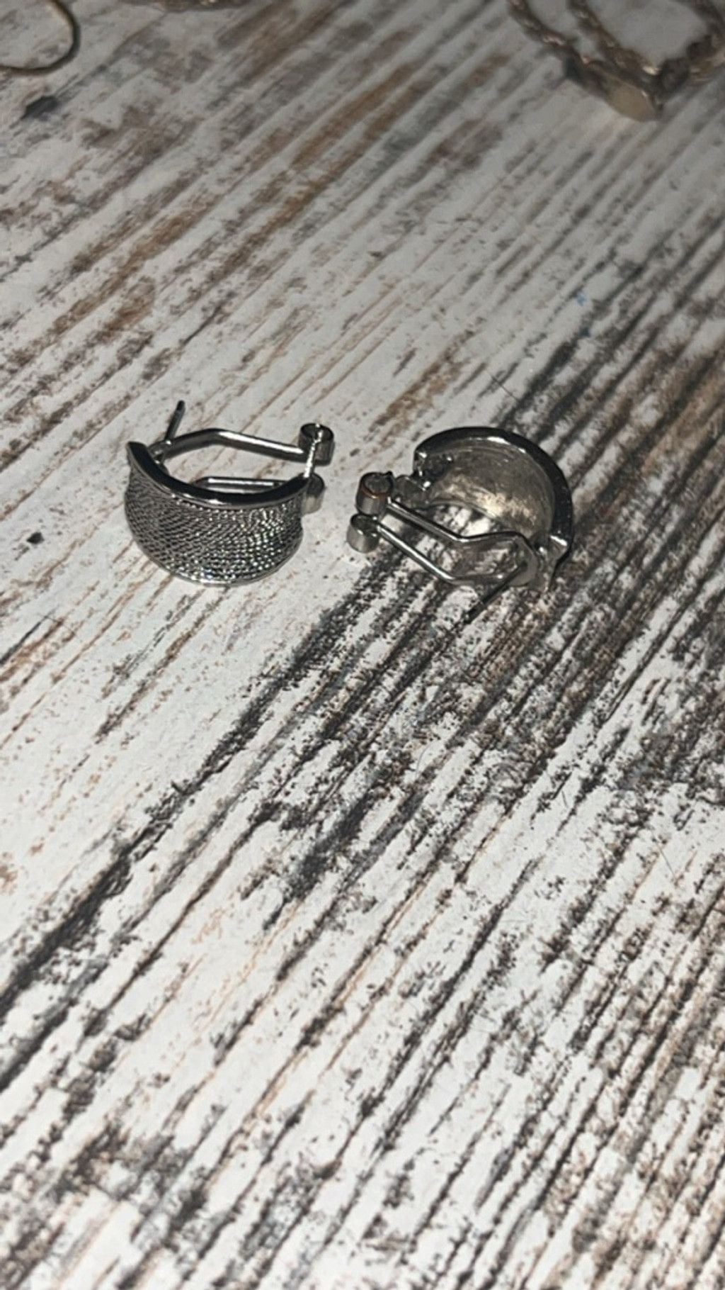 The Unbranded Brand Women's Unbranded Silver Tone Textured Hoop Earrings One Siz Size ONE SIZE - 2 Thumbnail