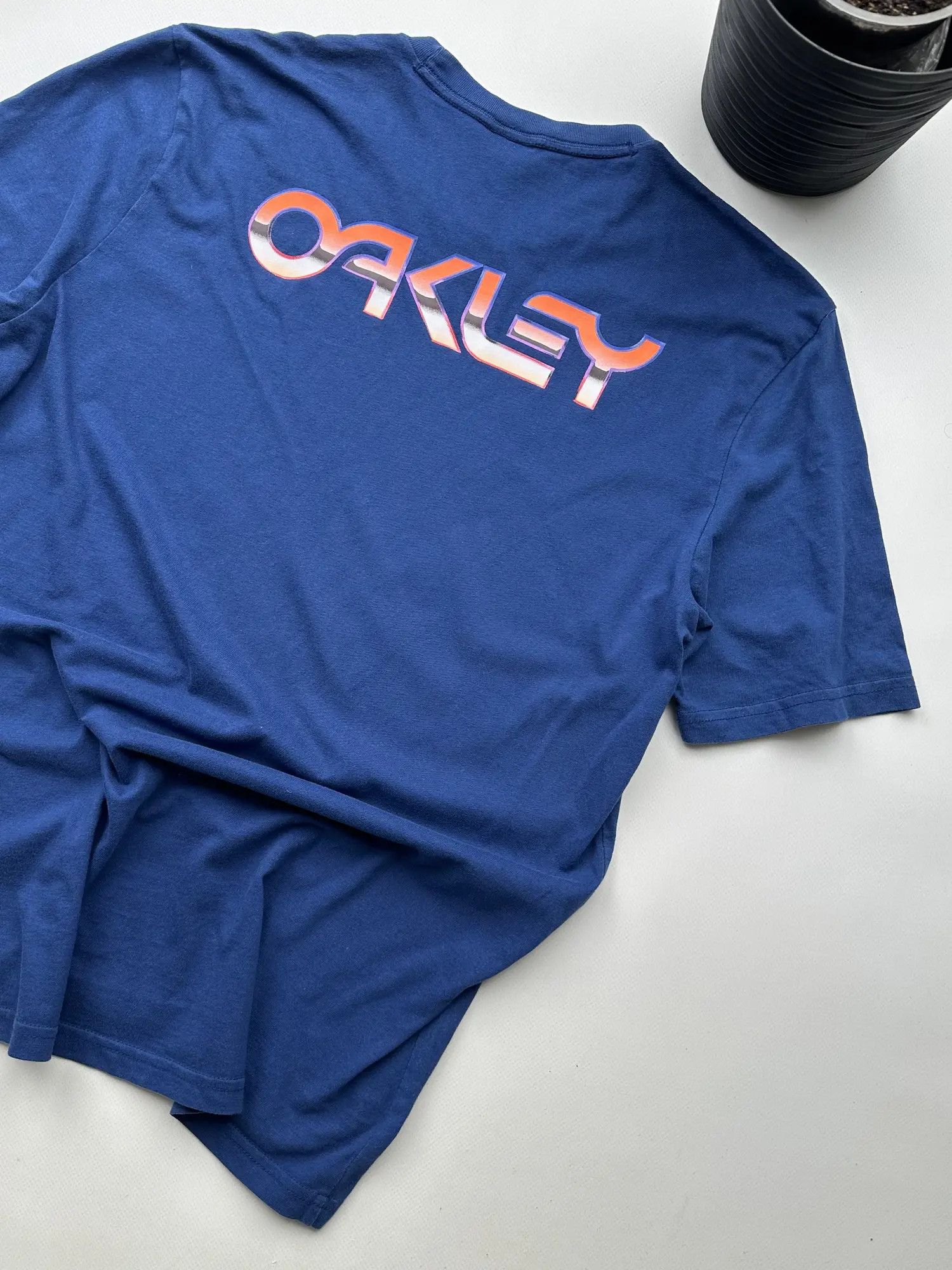 Oakley Oakley Vintage T-Shirt (195) Size US S / EU 44-46 / 1 - 8 Thumbnail