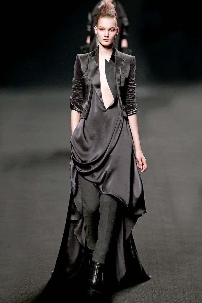 Haider Ackermann haider ackermann long skirt Size S / US 4 / IT 40 - 7 Thumbnail
