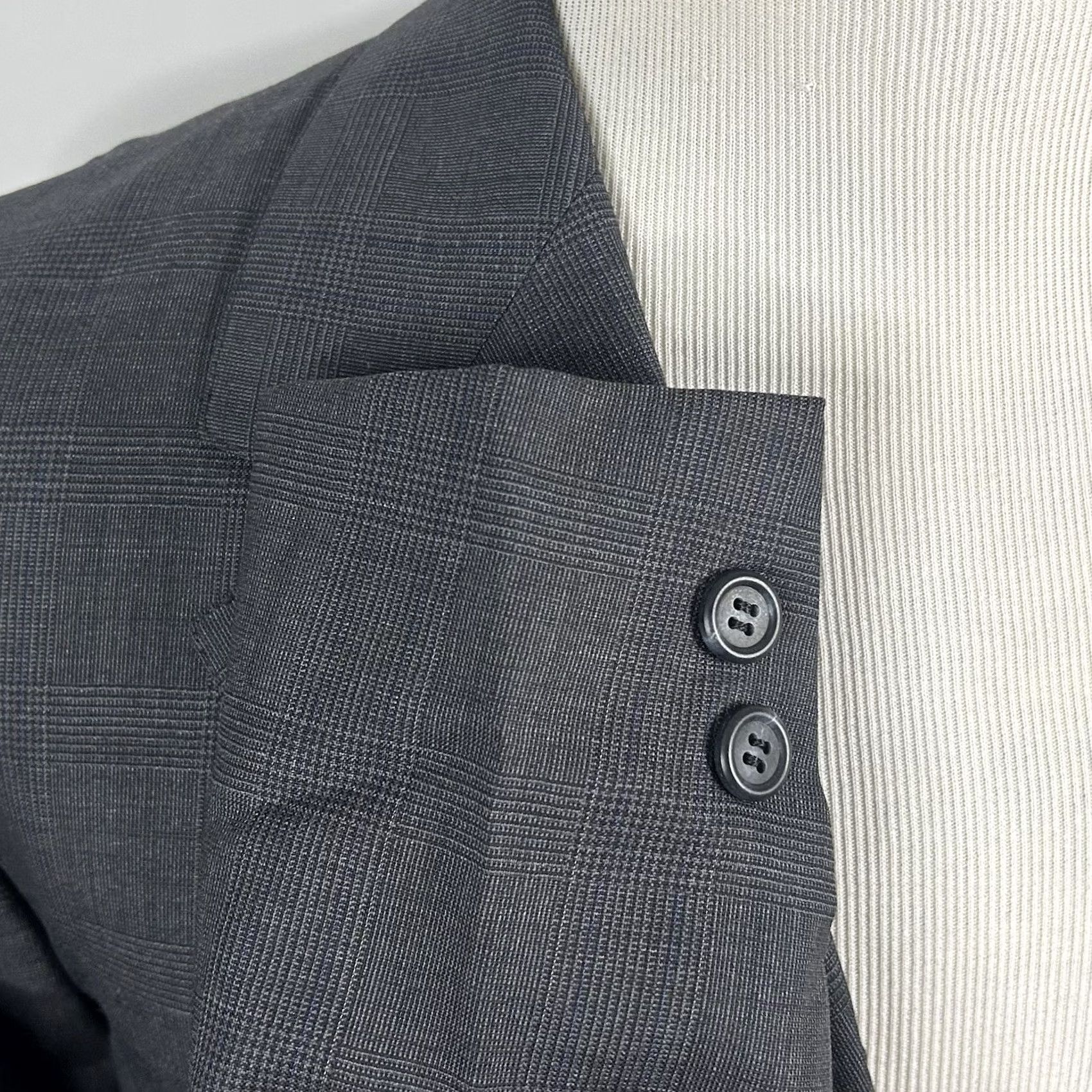 Brooks Brothers Brooks Brothers Sport Coat Wool Glen Plaid Gray Two-Button Vented 42L Men Apparel Regular Jacket Coat Shirt? Size US XS / EU 42 / 0 - 4 Thumbnail
