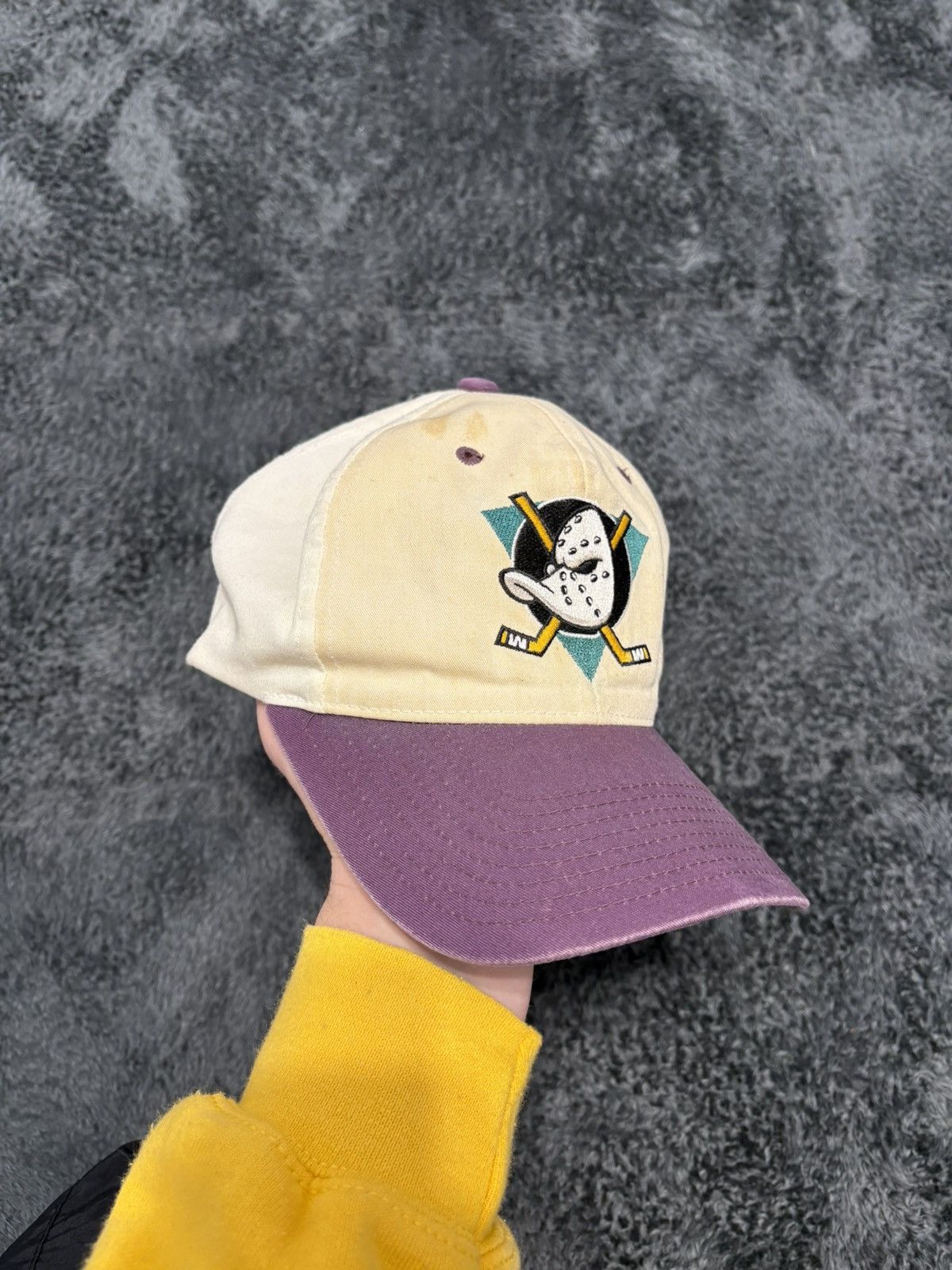 NHL Vintage 90s NHL Mighty Ducks Cap Size ONE SIZE - 1 Thumbnail
