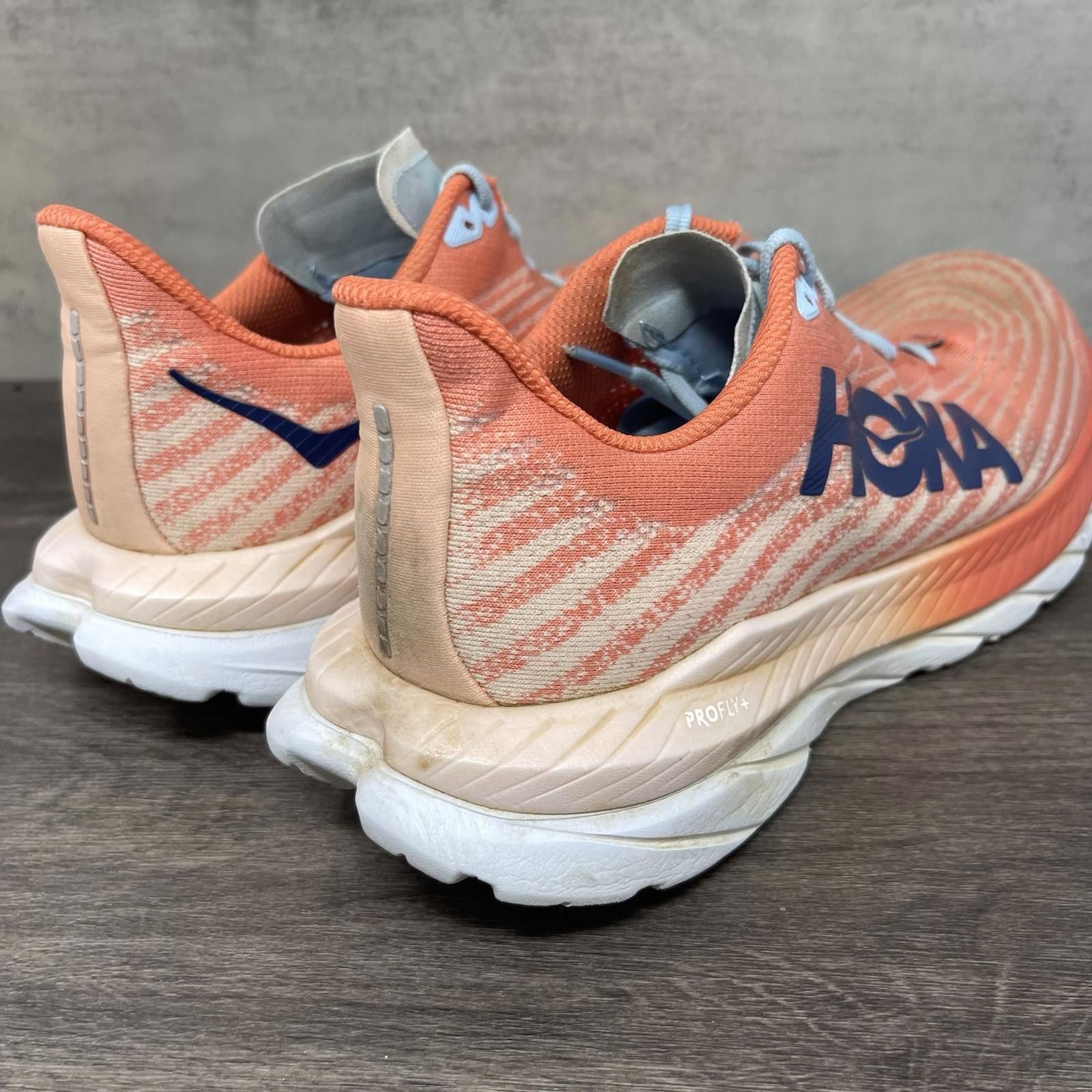 Other HOKA Mach 5 Running Shoes Womens 9 Orange White Size US 9 / IT 39 - 7 Thumbnail