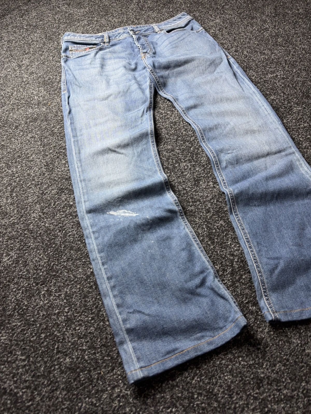 Diesel Vintage Luxury 00s Diesel Distressed Zatiny Jeans Y2K Denim Size US 33 - 2 Thumbnail