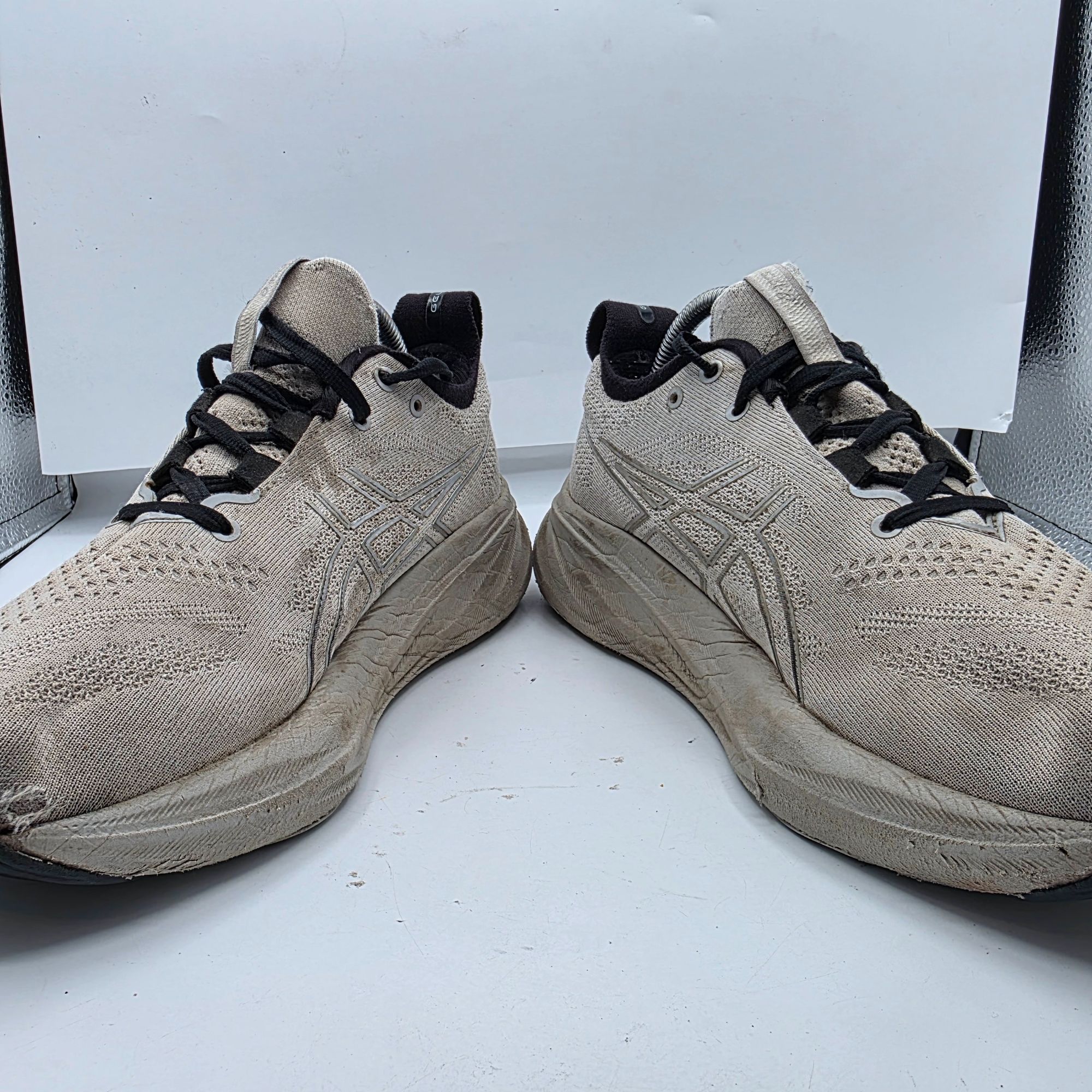 Asics ASICS Gel Nimbus 26 Mens Size 9 Gray Black Running Shoes Dur Size US 9 / EU 42 - 3 Thumbnail