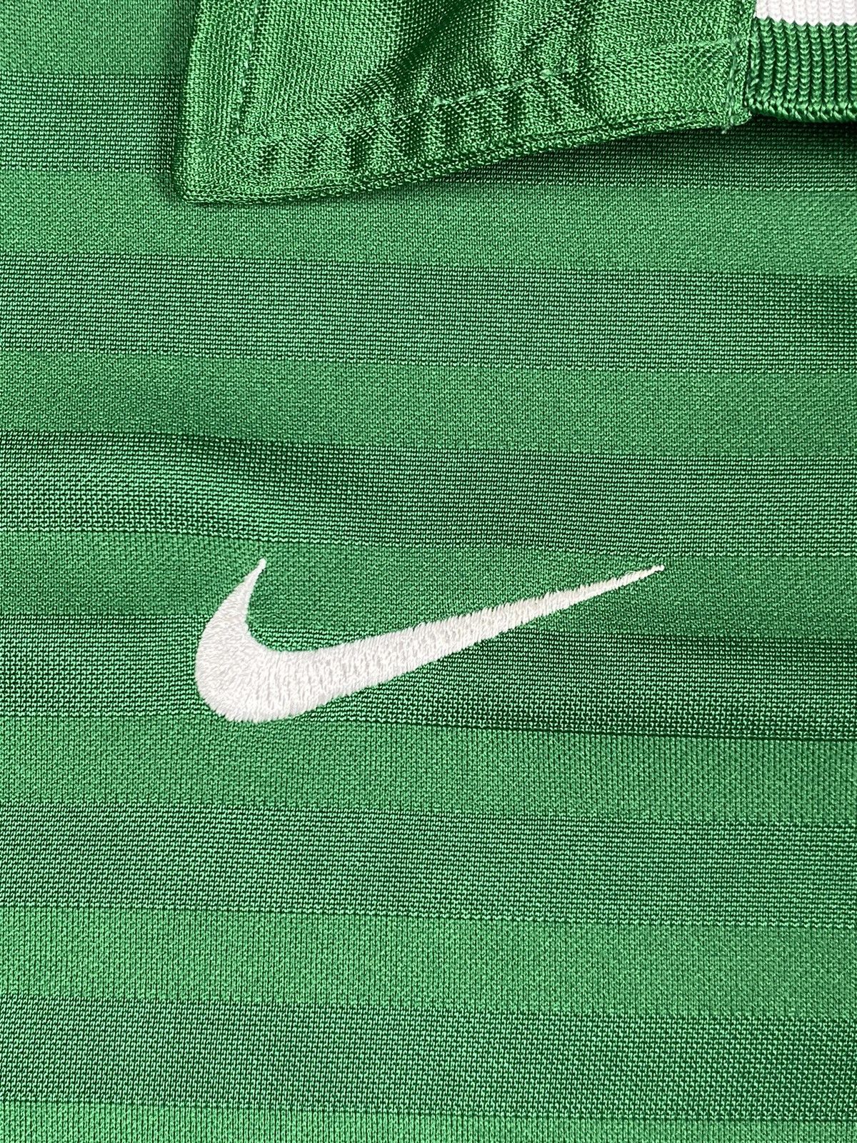 Nike Vintage Nike Dri Fit Drill Y2K Polo Shirt Size US L / EU 52-54 / 3 - 6 Thumbnail