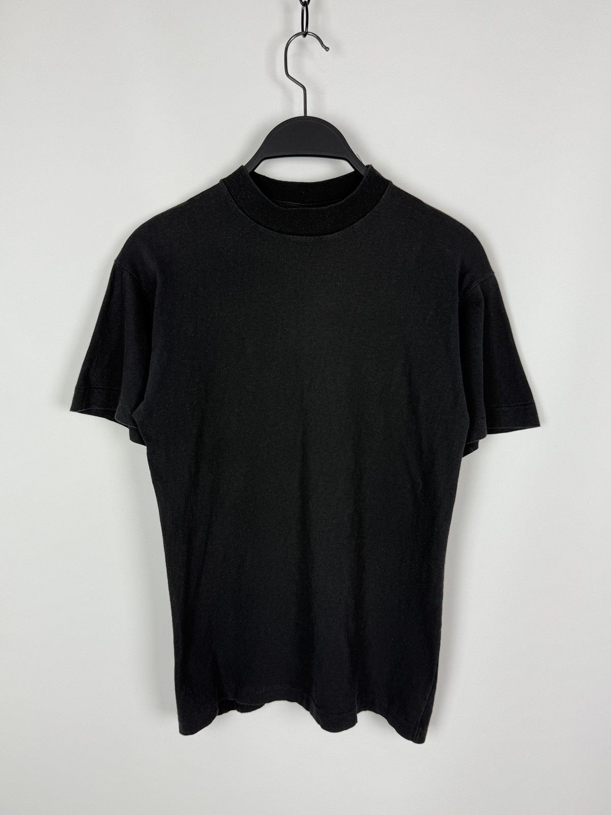 Vintage 1990’s Vintage Faded Black Single Stitched T-Shirt Size US S / EU 44-46 / 1 - 1 Thumbnail