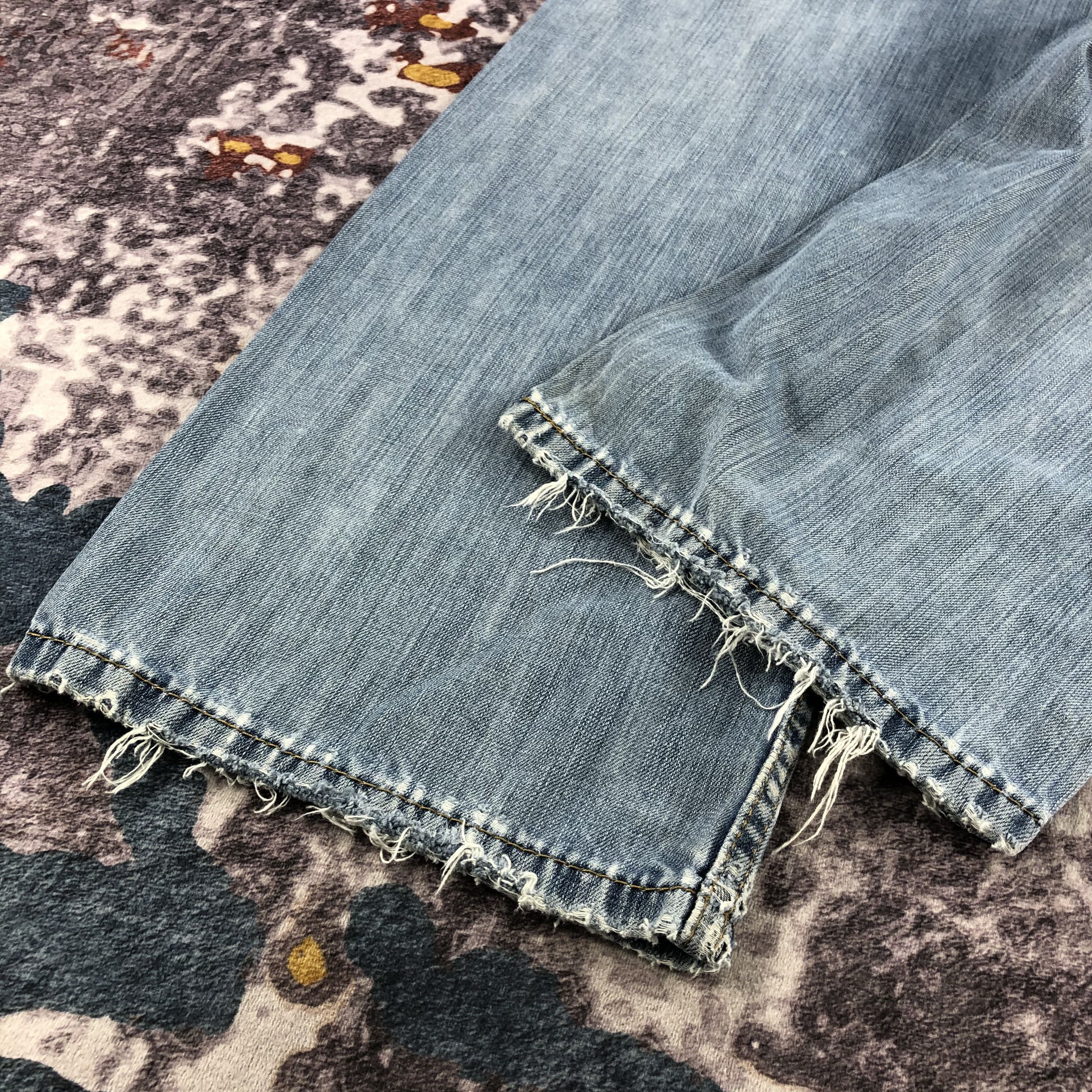 Levi's × Vintage Vintage Light Wash Levis 505 Jeans-JM2632 Size US 36 / EU 52 - 4 Thumbnail