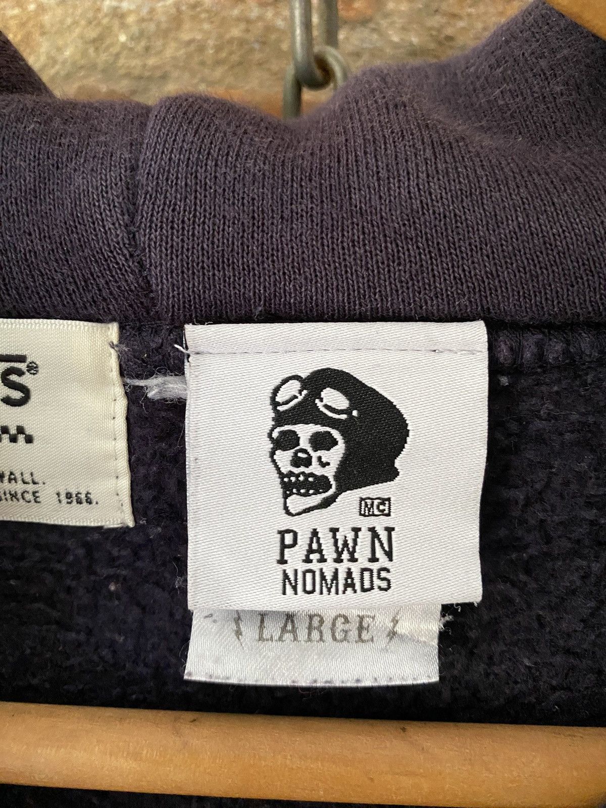 Vans × Wtaps 2000s Vans X Pawn Nomads Japan Skate punk hoodie Size US L / EU 52-54 / 3 - 13 Thumbnail