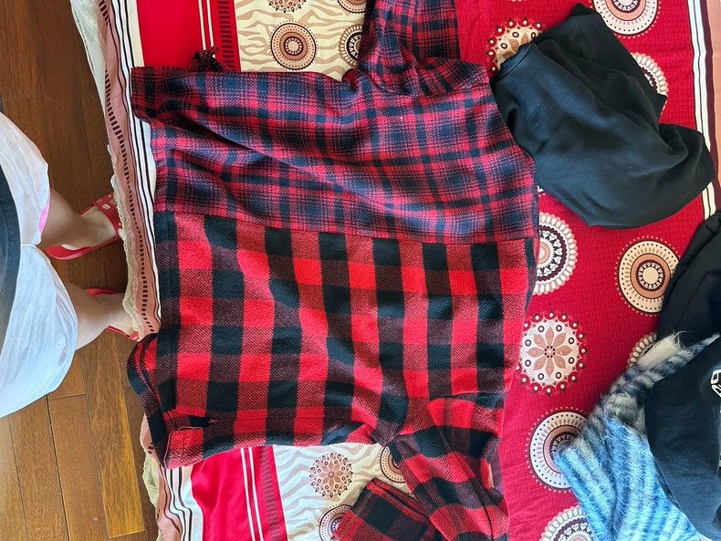 Greg Lauren greg lauren Asymmetric sweater with color matching on both Size US XL / EU 56 / 4 - 5 Thumbnail
