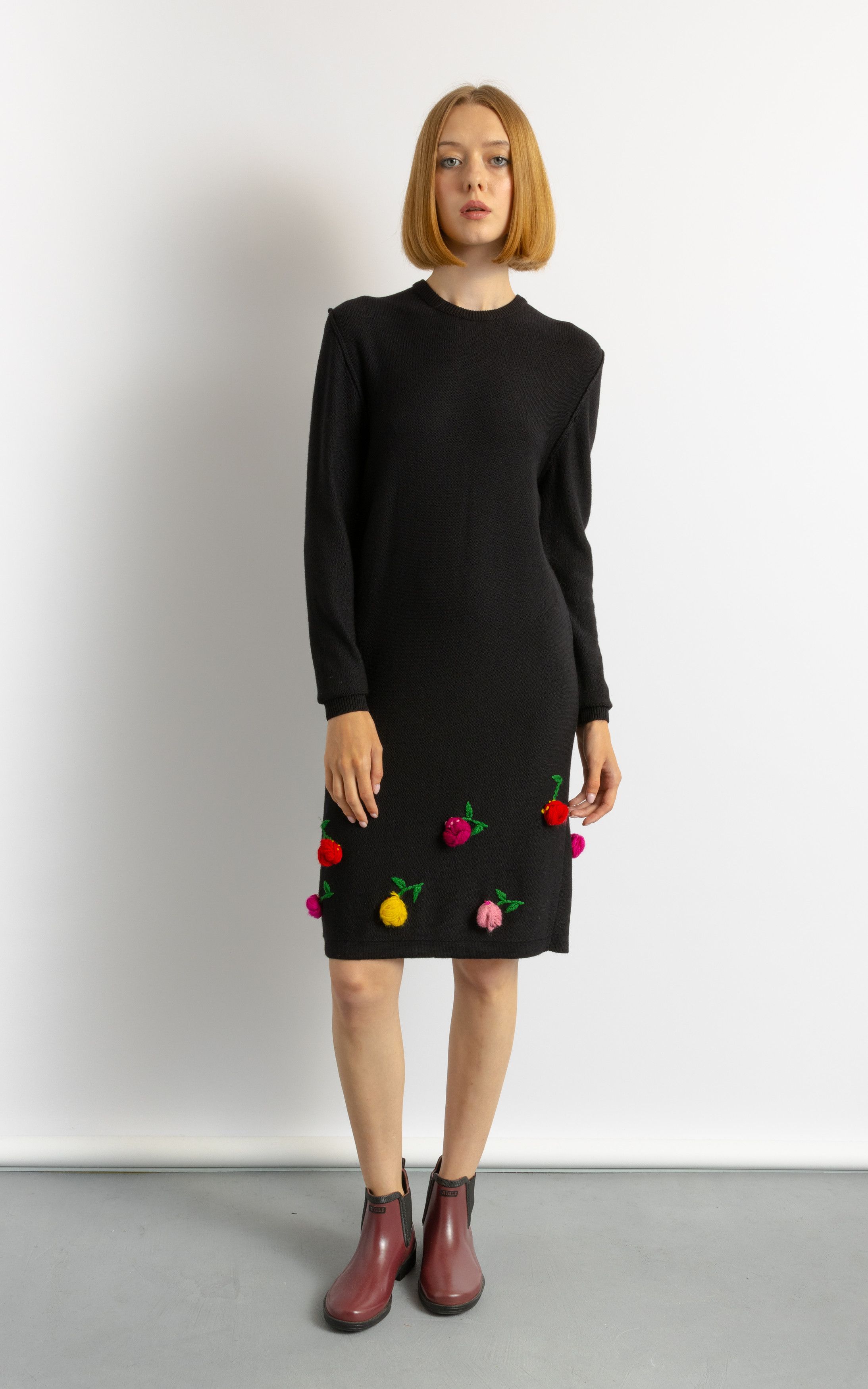 Sonia Rykiel 80s Sonia Rykiel black knitted flowers Wool Dress 6027 Size S / US 4 / IT 40 - 8 Thumbnail