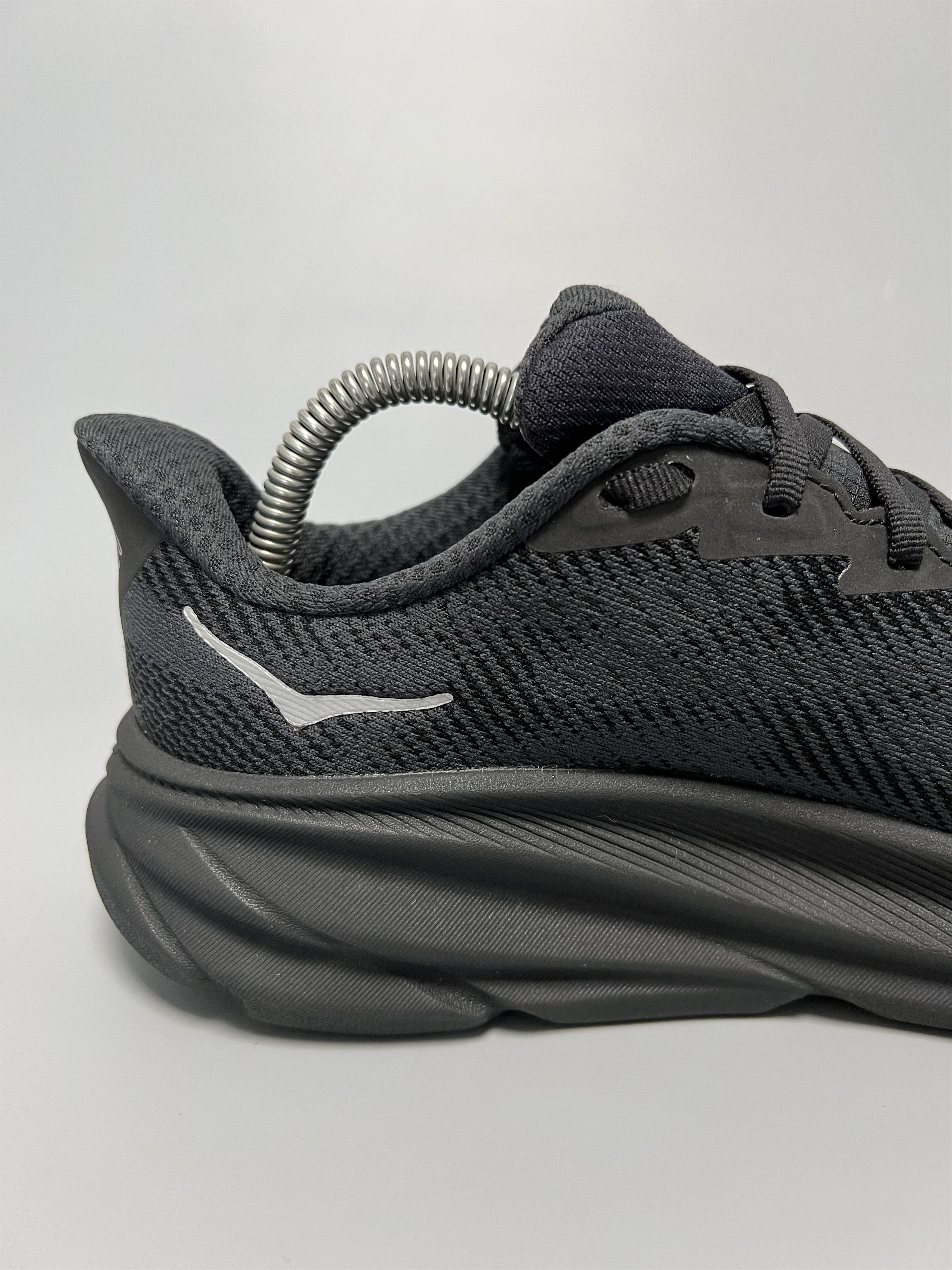 Goretex 7B Hoka One One Clifton 9 GTX Women’s Running Shoes Size US 7 / IT 37 - 6 Thumbnail