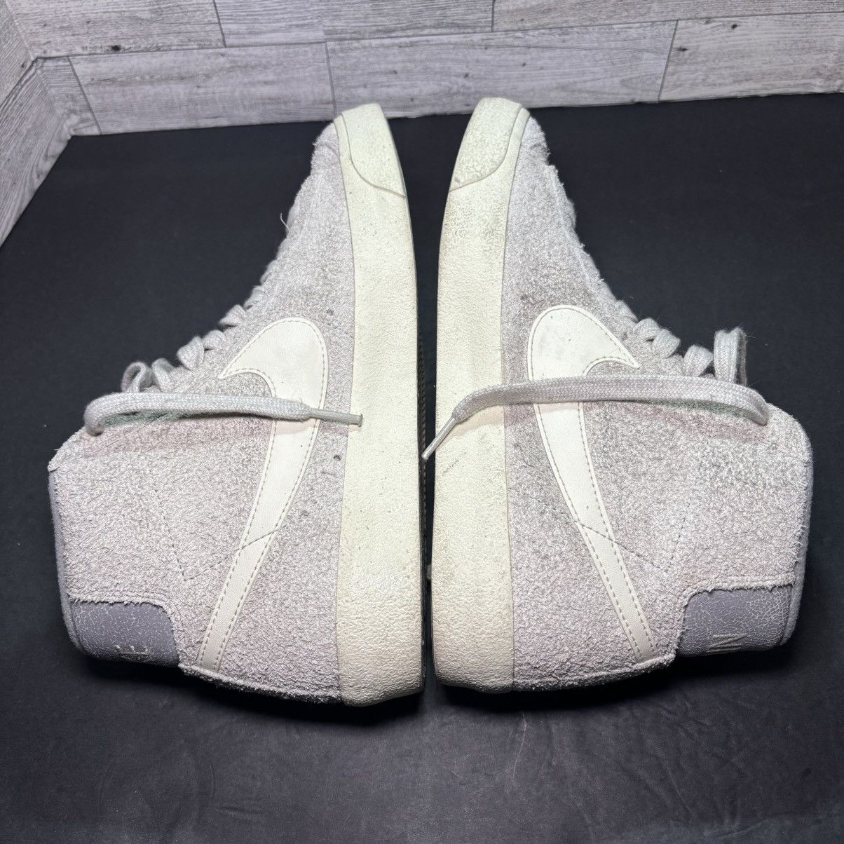 Nike Nike Blazer Mid '77 PRM Light Bone Coconut Milk Men's Sz 8.5 Size US 8.5 / EU 41-42 - 9 Thumbnail