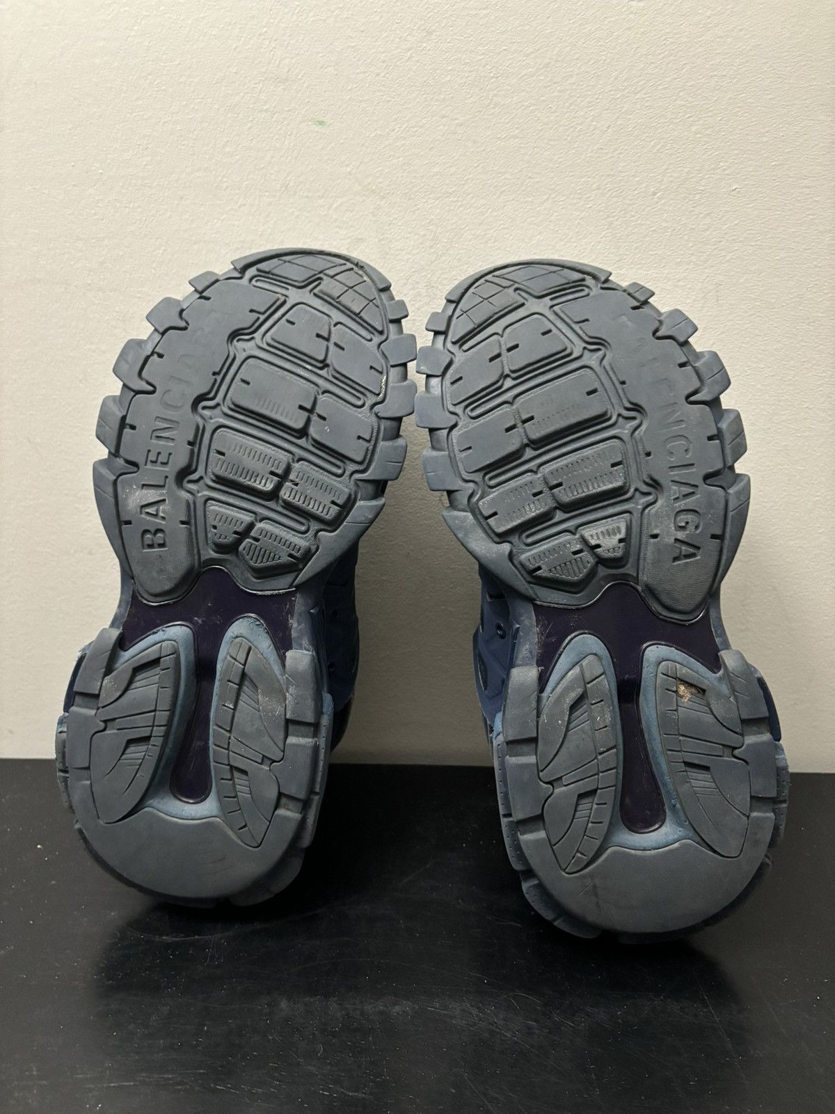 Balenciaga Balenciaga Track Runner Navy Blue Size US 7 / EU 40 - 6 Thumbnail