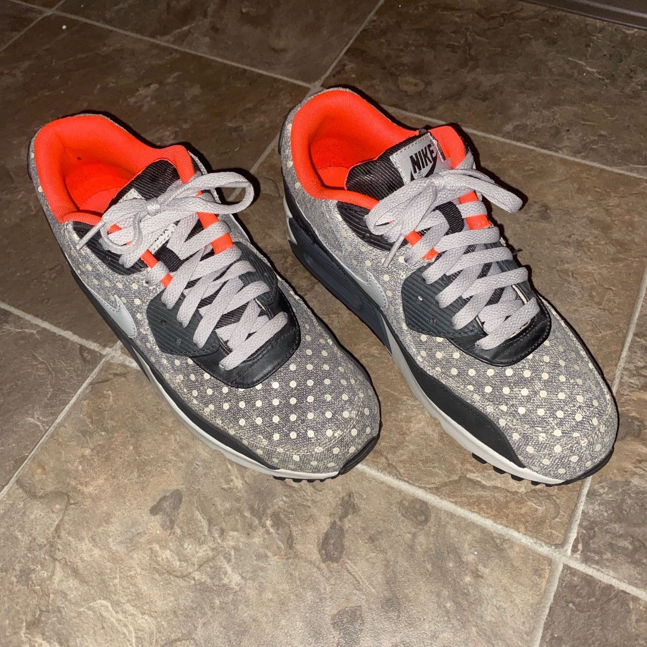 Nike Nike Air Max 90 ‘Polka Dots’ Size US 8 / EU 41 - 7 Thumbnail