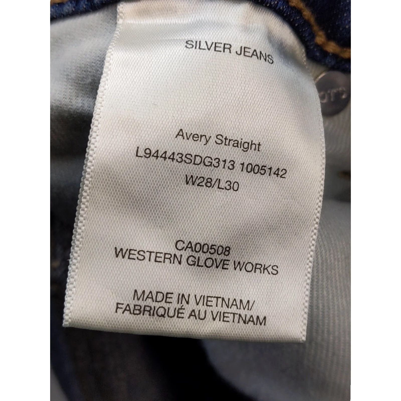 Silver Jeans Co. Silver Jeans Co Avery Straight Jeans Womens 28x30 Blue Mid Rise Stretch Denim Shirt/Pants? Size 28" / US 6 / IT 42 - 7 Thumbnail