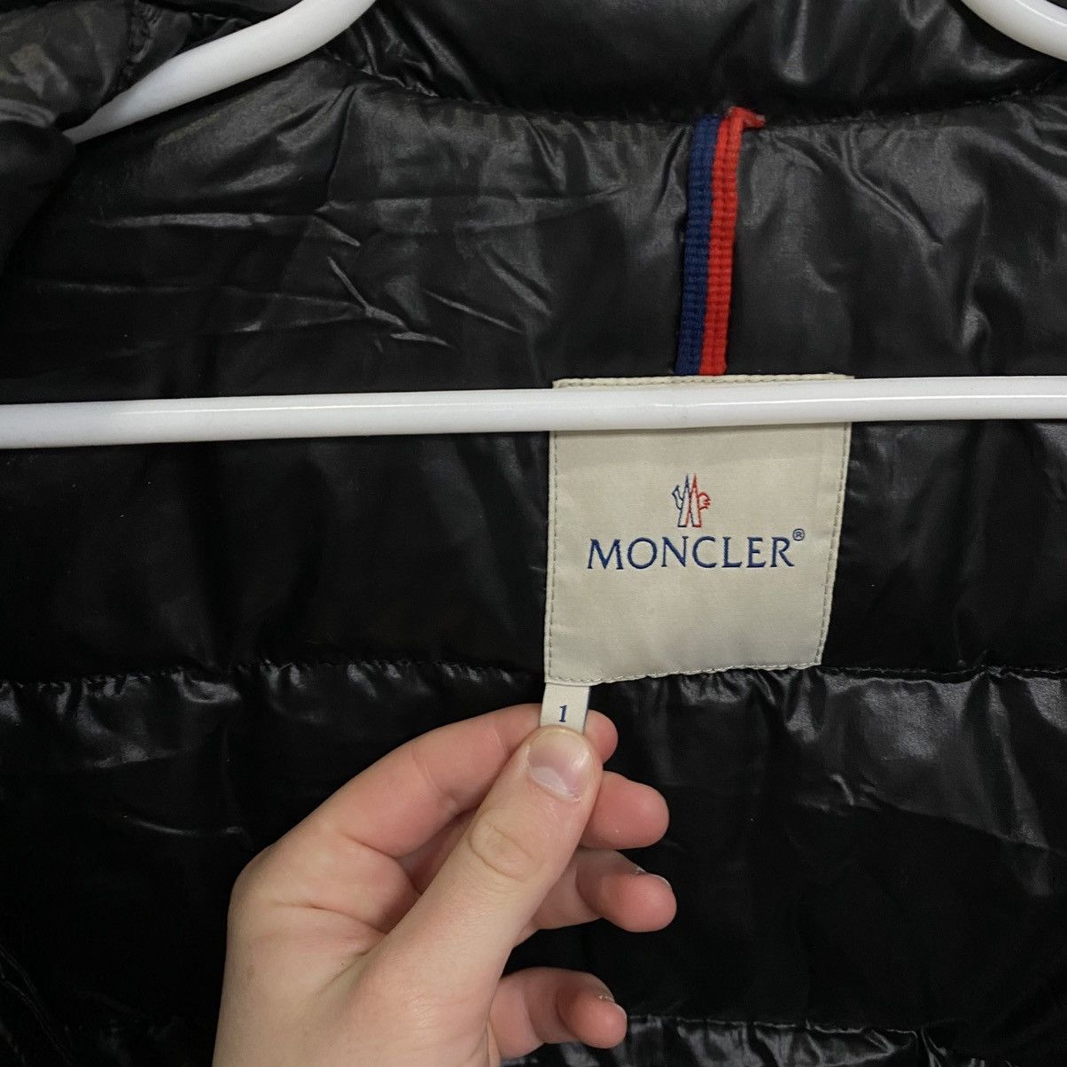 Moncler Vintage Moncler Puffer Jacket S Size Size US S / EU 44-46 / 1 - 12 Thumbnail