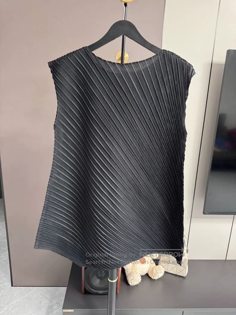 Issey Miyake Issey Miyake Diagonal Stripe Pleated Spring Long Top Size L / US 10 / IT 46 - 2 Thumbnail