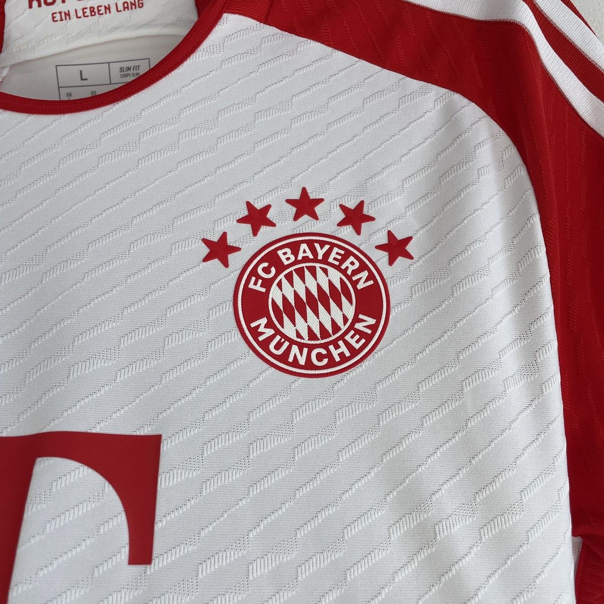Adidas Bayern Munich Kane Home Authentic Jersey HEAT.RDY 2024/2025 Size US L / EU 52-54 / 3 - 5 Thumbnail