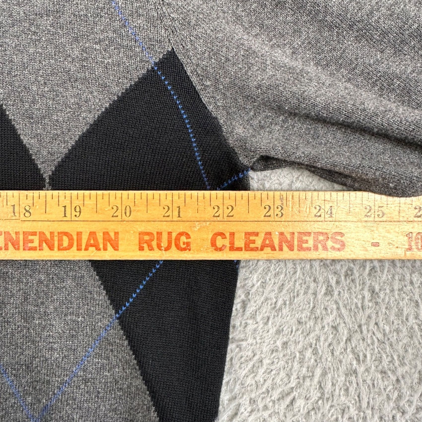 Old Navy VINTAGE Old Navy Sweater? (Oops) Size US L / EU 52-54 / 3 - 6 Thumbnail