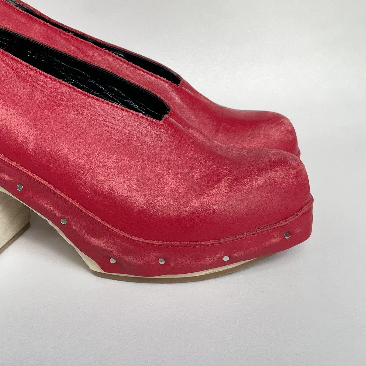 Comme des Garcons Distressed Leather Heeled Clogs Size US 7.5 / IT 37.5 - 3 Thumbnail