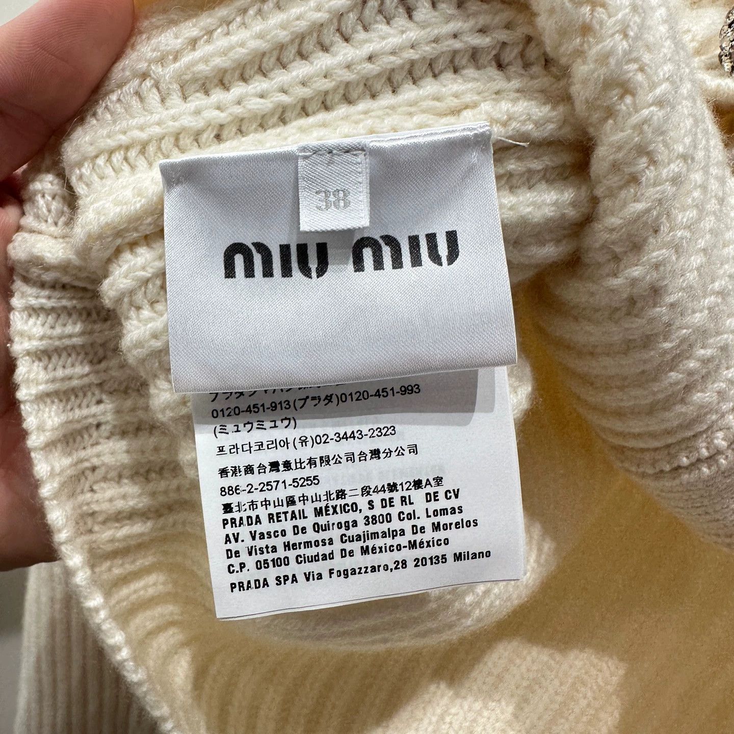 Miu Miu MIU MIU mar631 rhinestone ball cashmere cardigan 38 Size XS / US 0-2 / IT 36-38 - 4 Thumbnail
