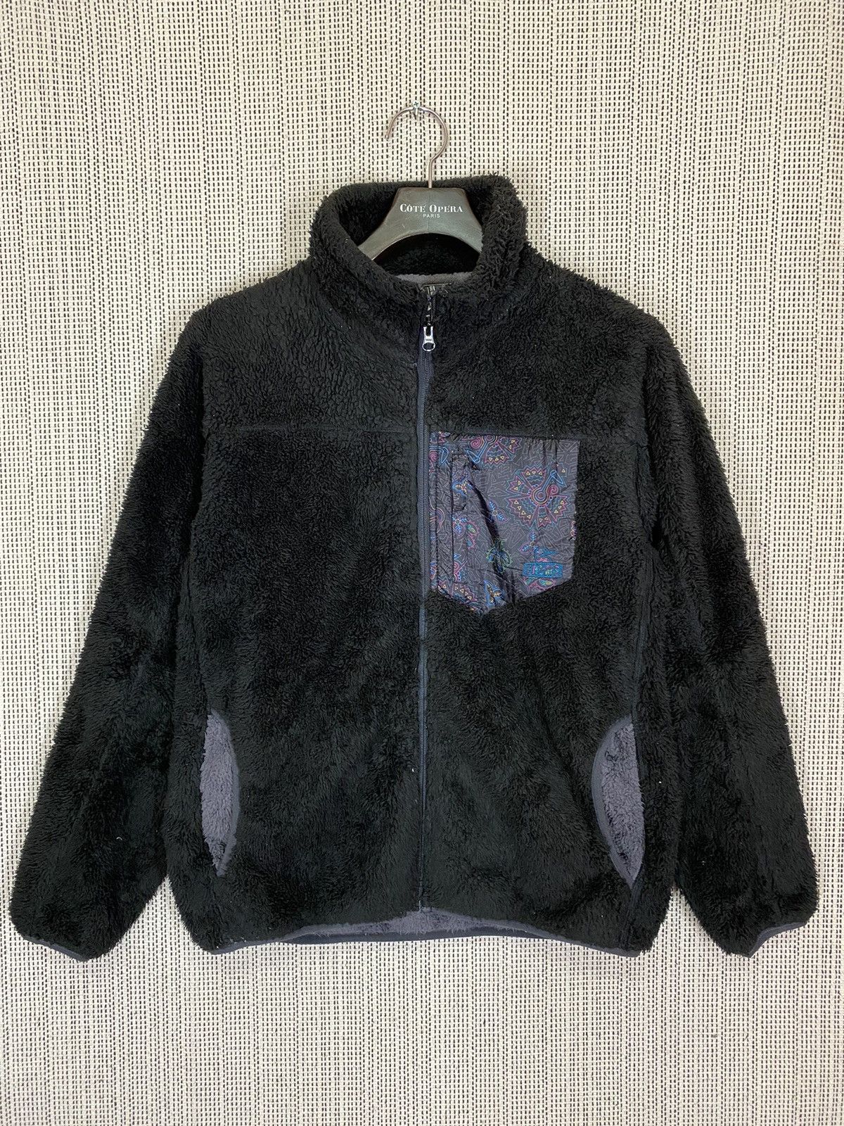 Japanese Brand 🔥outdoor brand chums fleece jacket nice design Size US M / EU 48-50 / 2 - 1 Thumbnail