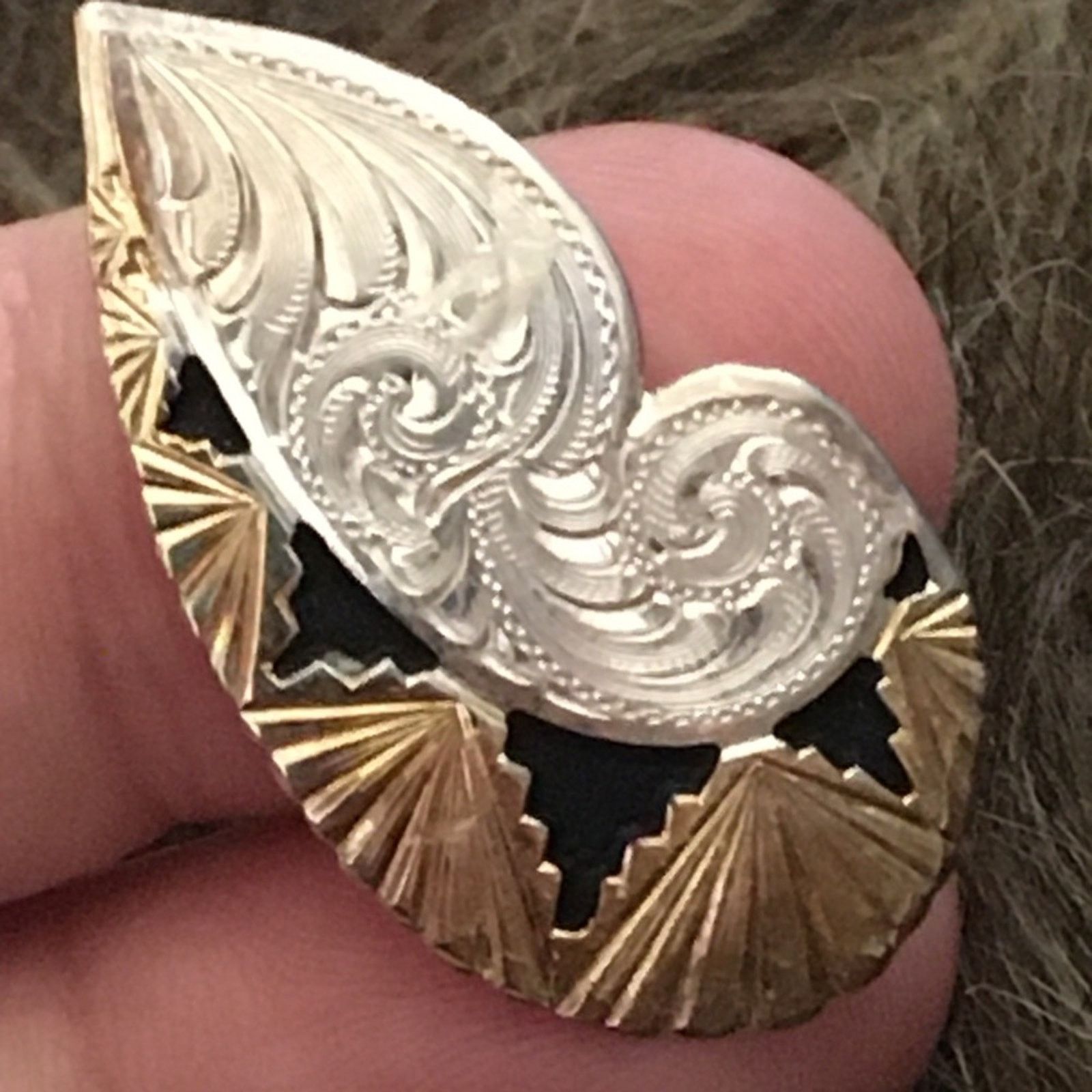 Vintage Vintage etched stainless steel western earrings Size ONE SIZE - 3 Thumbnail
