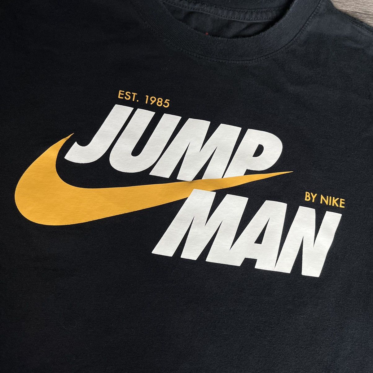 Jordan Brand × Nike × Vintage Vintage Jordan Brand Jump Man Nike Swoosh Graphic Tee Shirt Size US S / EU 44-46 / 1 - 3 Thumbnail