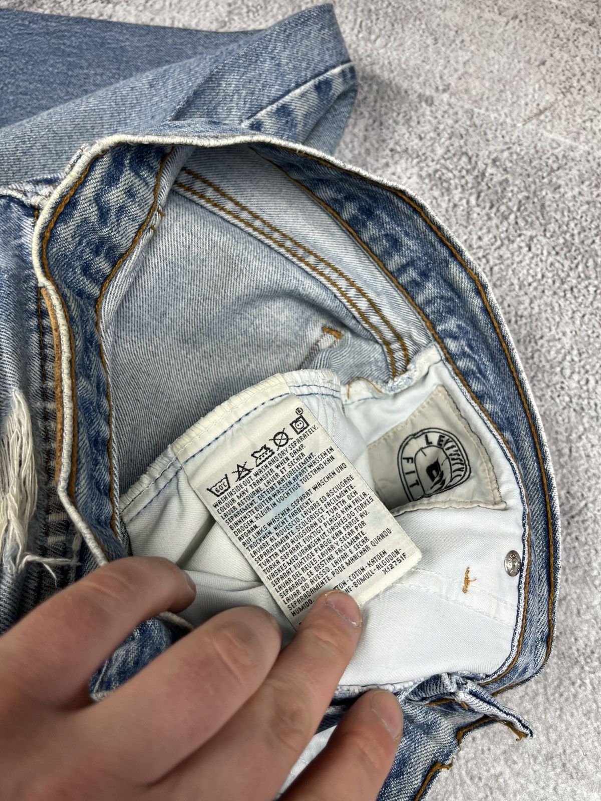 Levi's × Levi's Vintage Clothing × Vintage Levi’s denim vintage 90s Size US 32 / EU 48 - 14 Thumbnail