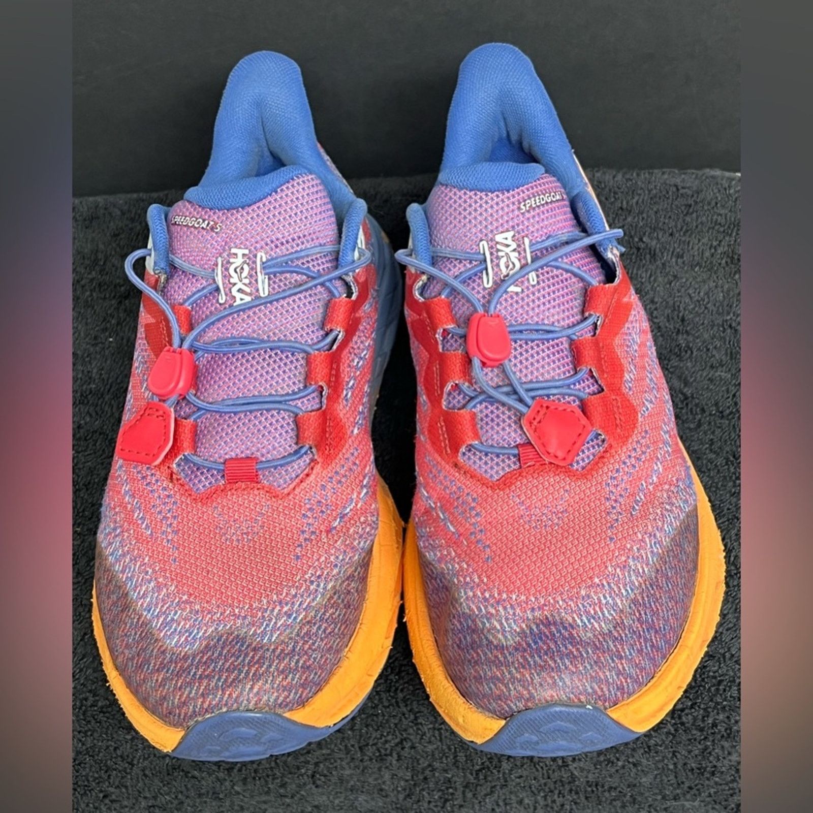 Hoka Hoka One One SpeedGoat 5 Blue Coral Camellia Women Sz 8 6.5Y Size US 8 / IT 38 - 6 Thumbnail