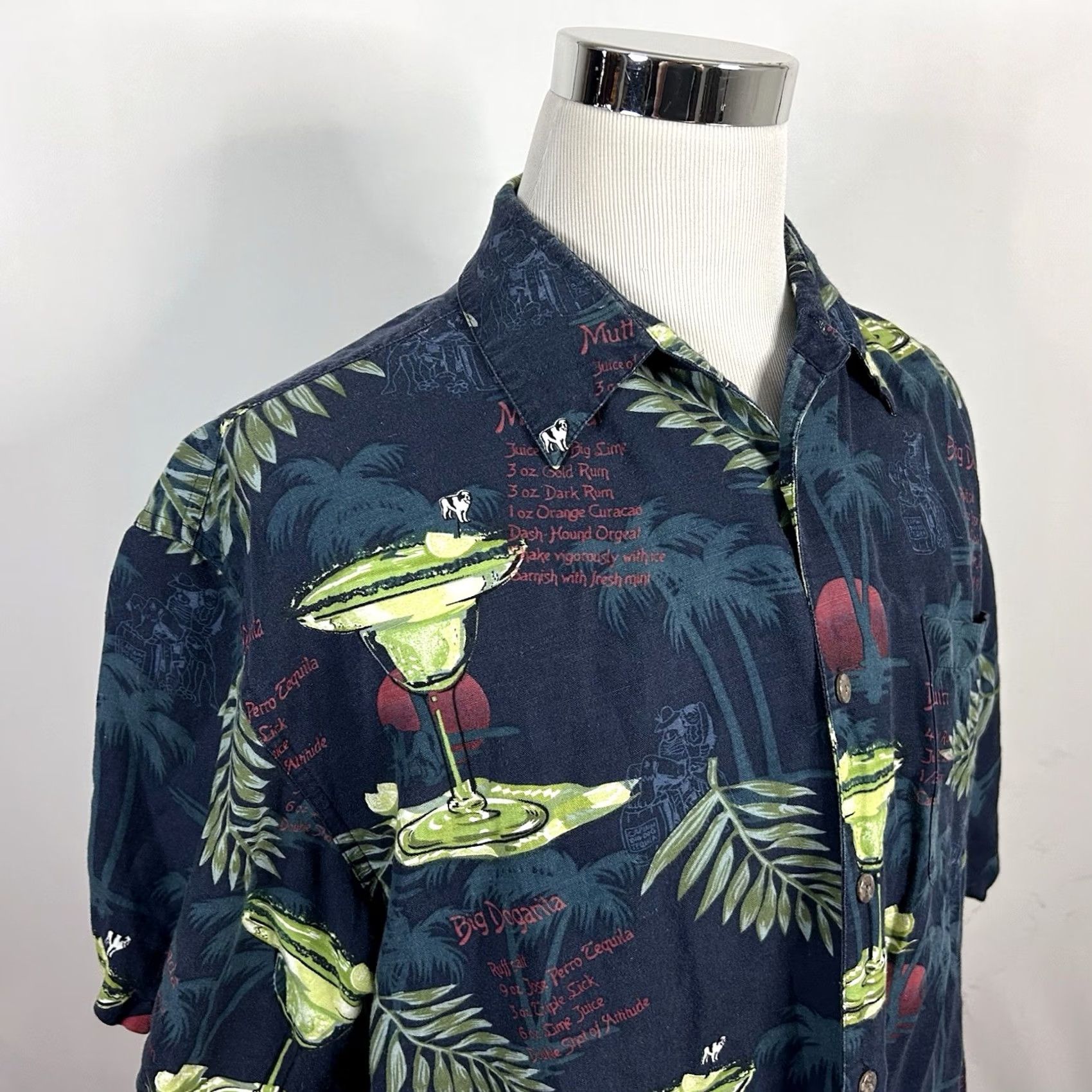Big Dogs Big Dogs Shirt Mens L Blue Floral Hawaiian Aloha Linen Blend Short Sleeve Button-Up Casual Beach Cocktails Floral Pattern Size US L / EU 52-54 / 3 - 2 Thumbnail